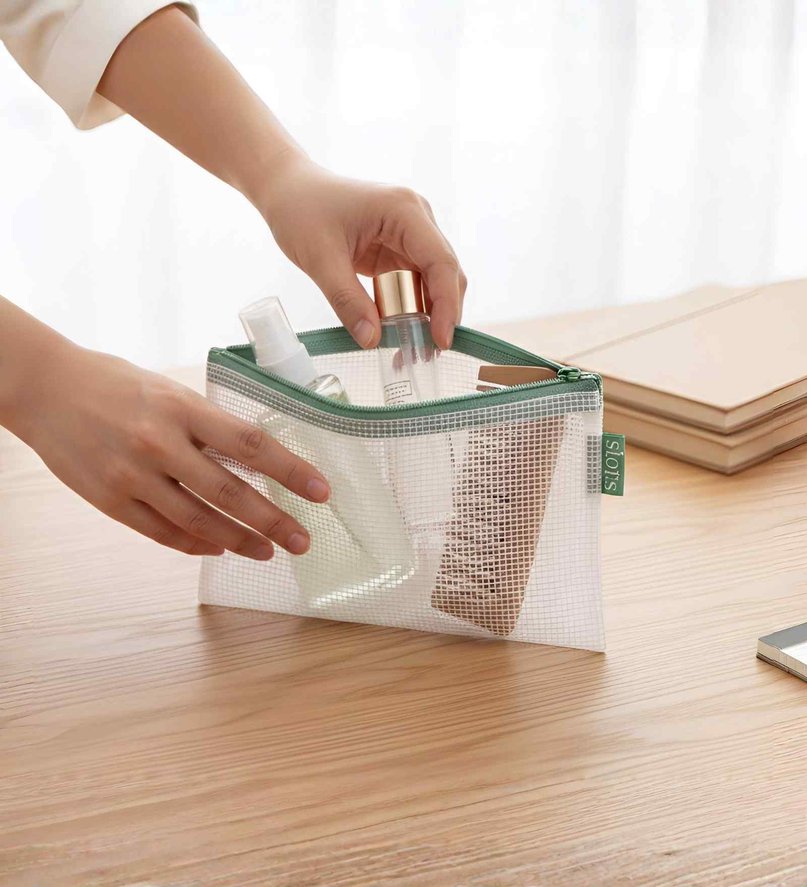 Green Accessory ZiPolypropyleneer Pouch Travel Cosmetic Bag Multipurpose Organizer