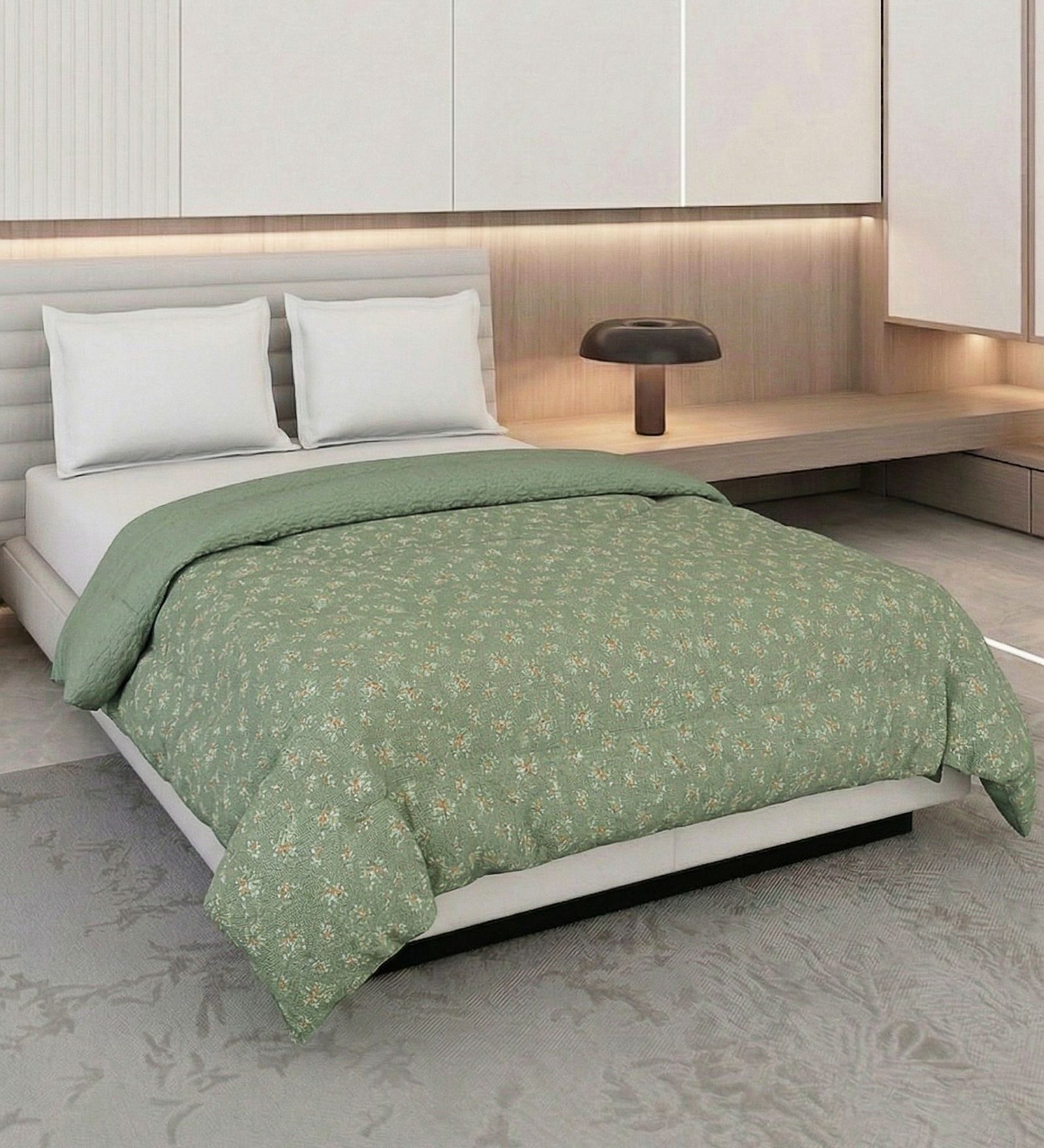 Green and Orange 50% COTTON, 50% POLYESTER Solid 90 GSM King Bed Comforter