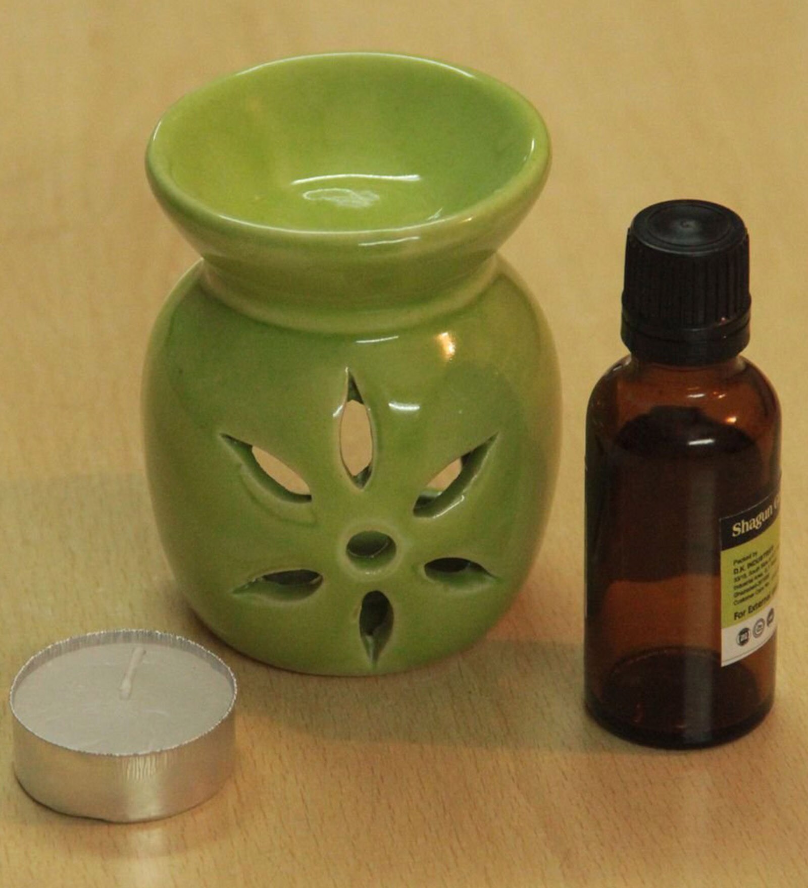 Green Ceramic & Wax Aroma Candle Diffuser Oil