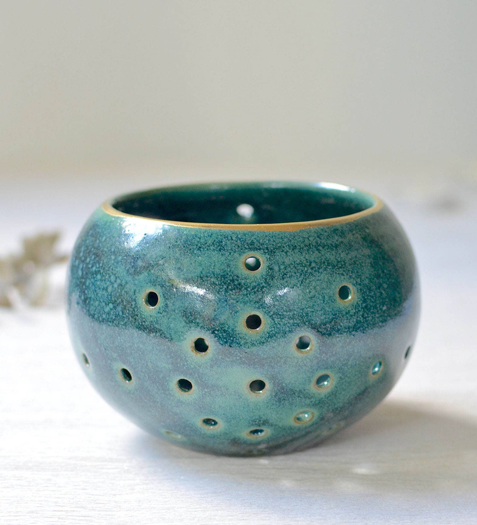 Green Ceramic Dasos Tealightx Light Holder