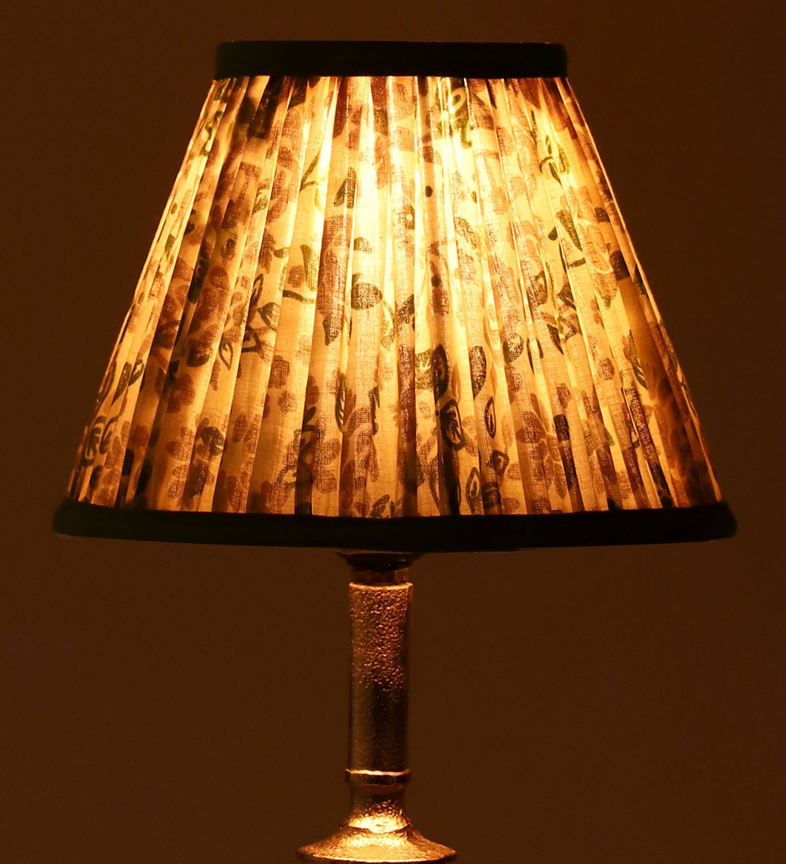 Calming Floral 20cm Empire Cotton  Lampshade (Green)