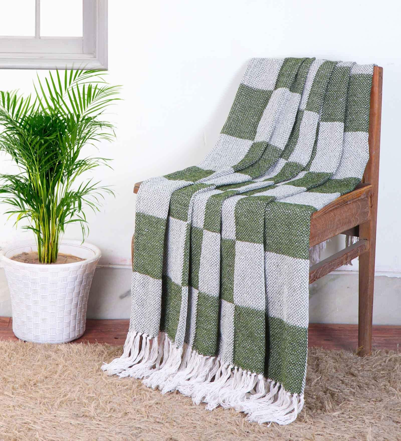 Green Cotton And Chenille Checkered 50X60 Inches Throw