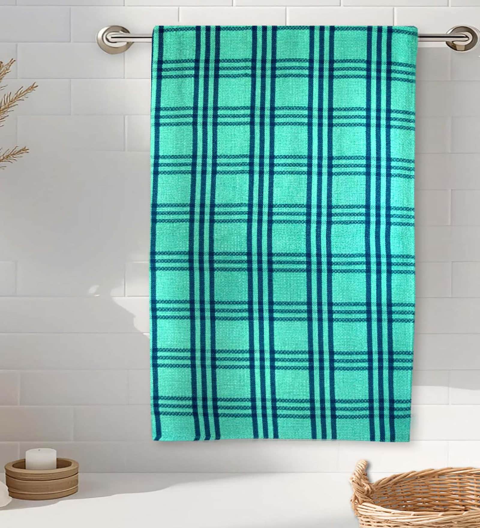 Green Cotton Checkered 215 GSM Bath Towel (1Pc)