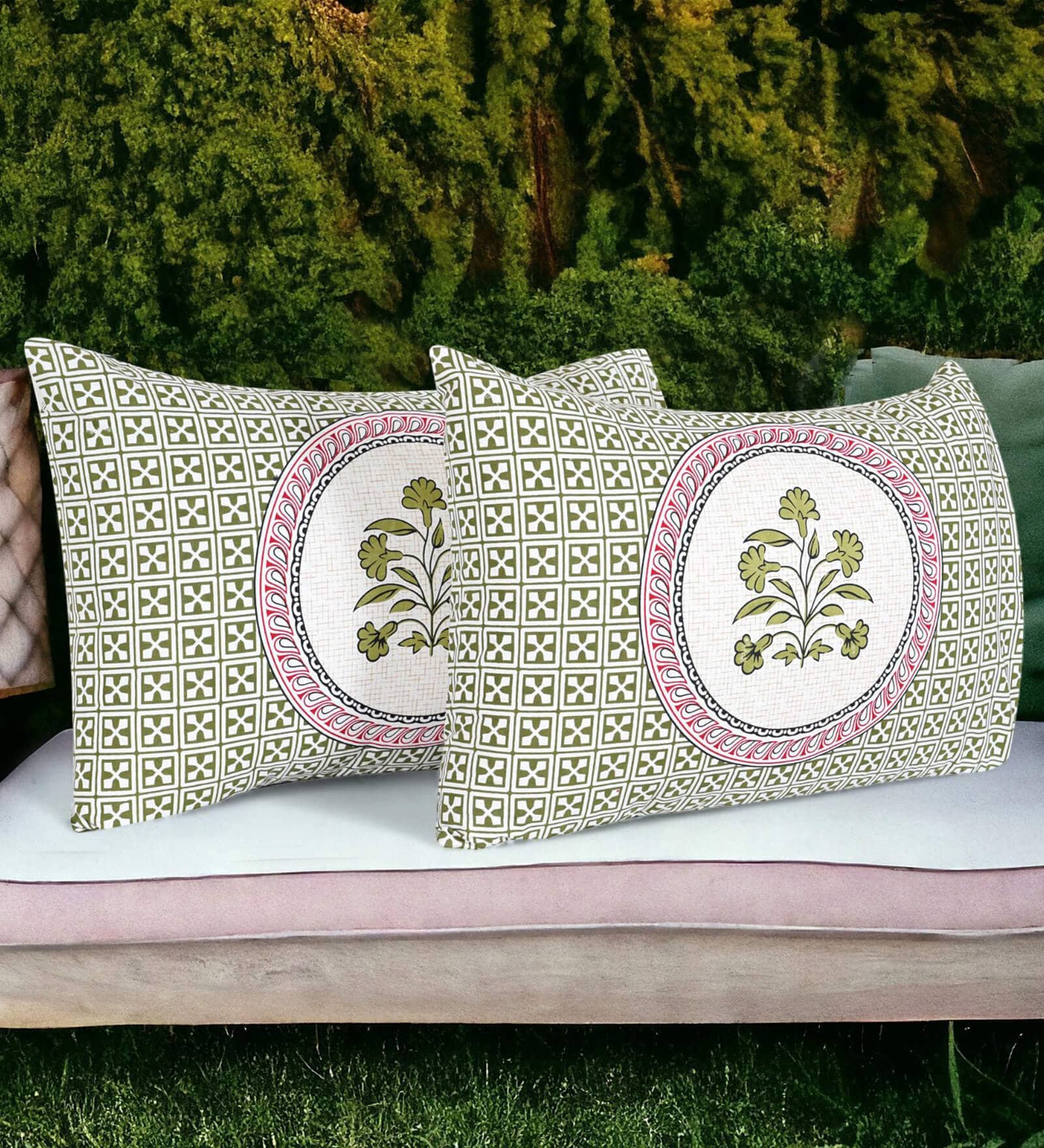 Green 220 TC Cotton Floral 28 x 18 Inch inches Pillow Covers (Pack of 2)