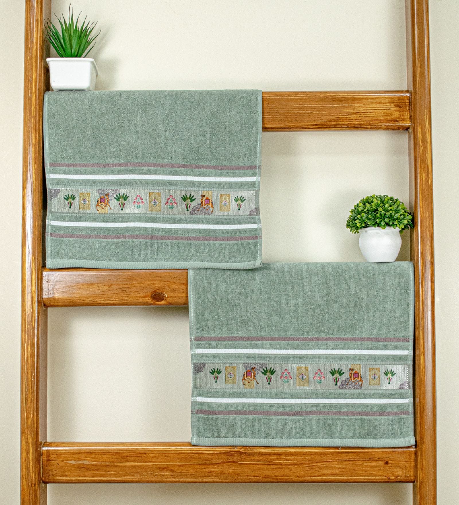 Green Cotton Printed  460 GSM Hand Towels Pack of 2