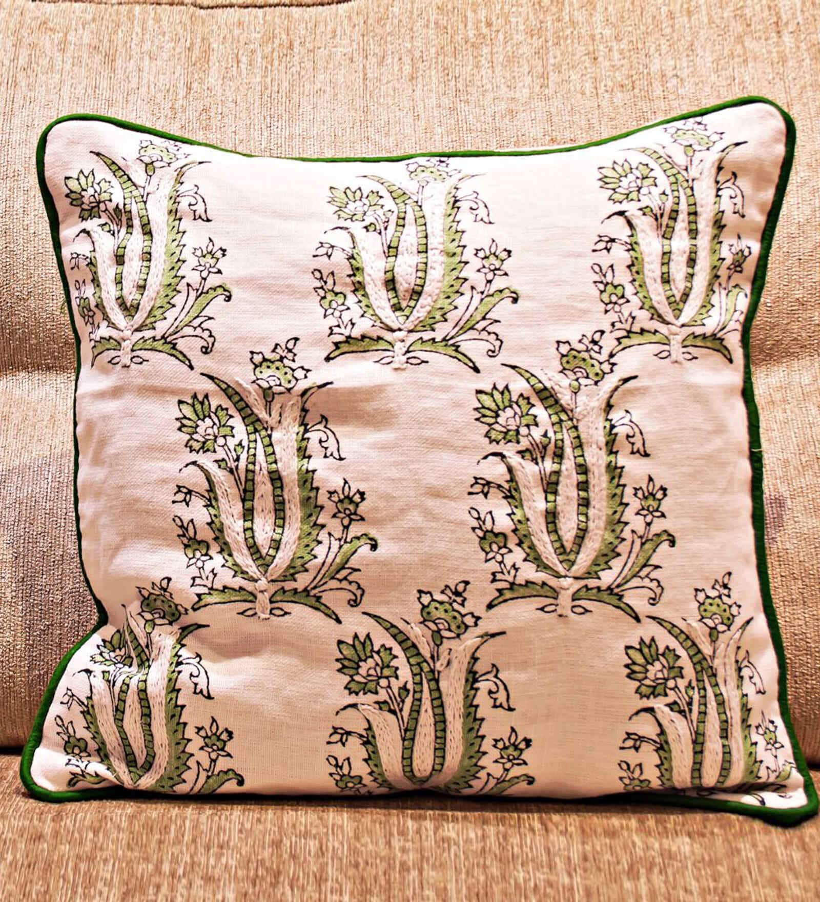 Green Traditional 100% Cotton 16 x 16 Inches Cushion Cover