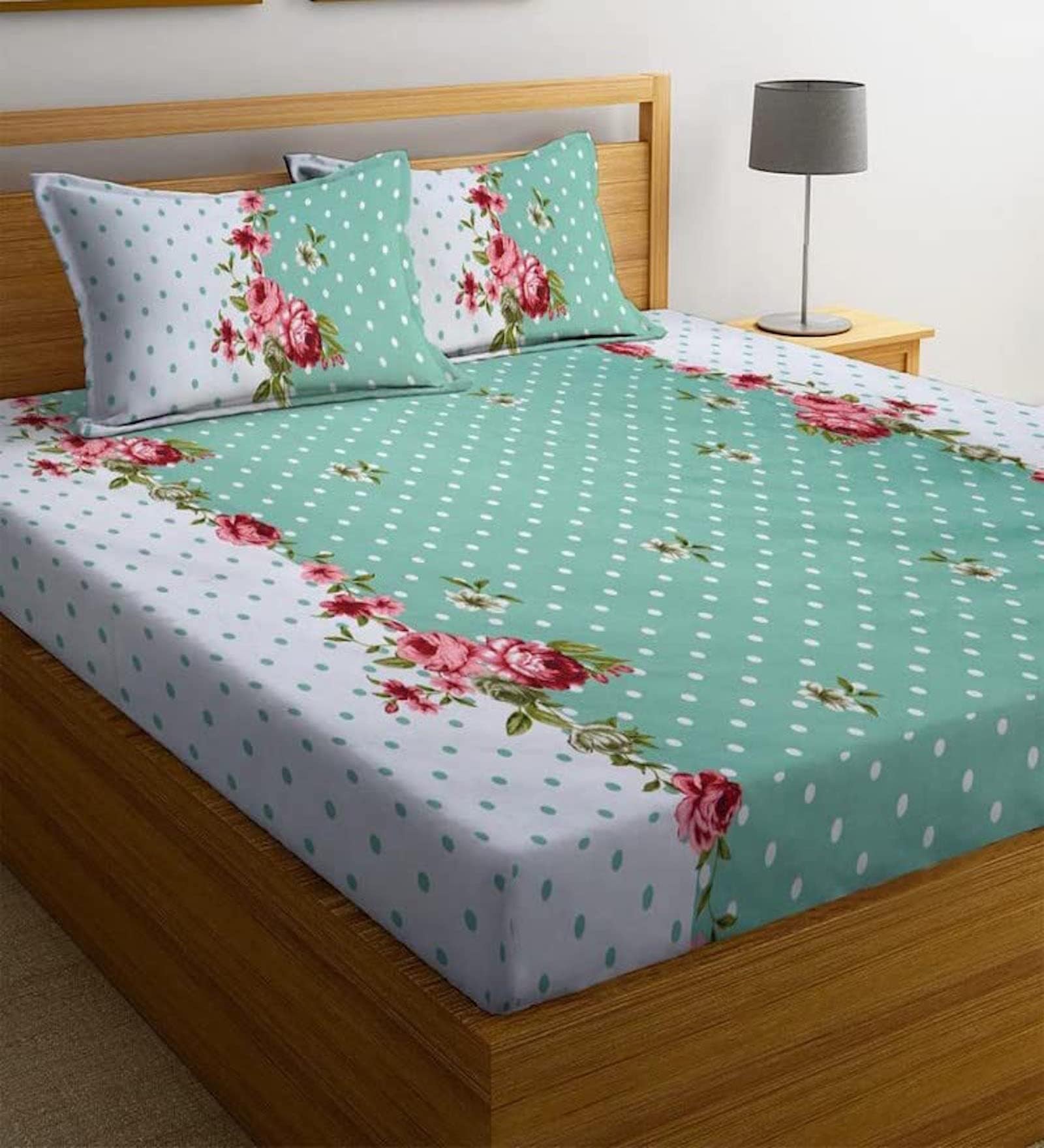 Green Floral 144 TC Cotton Blend Double Bedsheet With 2 Pillow Covers
