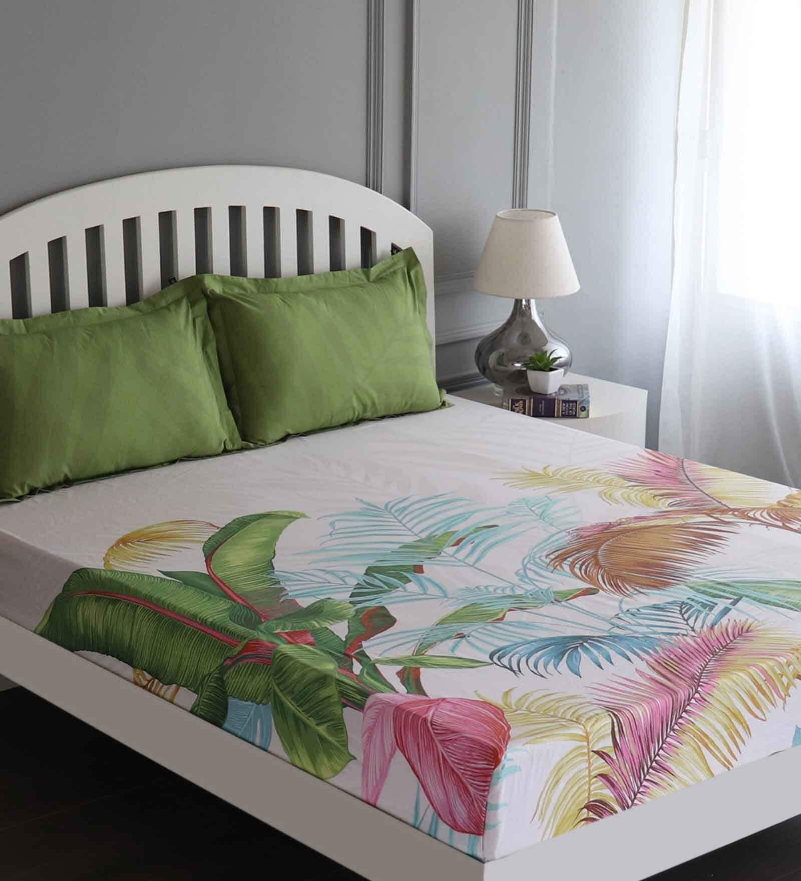 Green Floral 180 TC Cotton Queen Sized Bed Sheets with 2 Pillow Covers