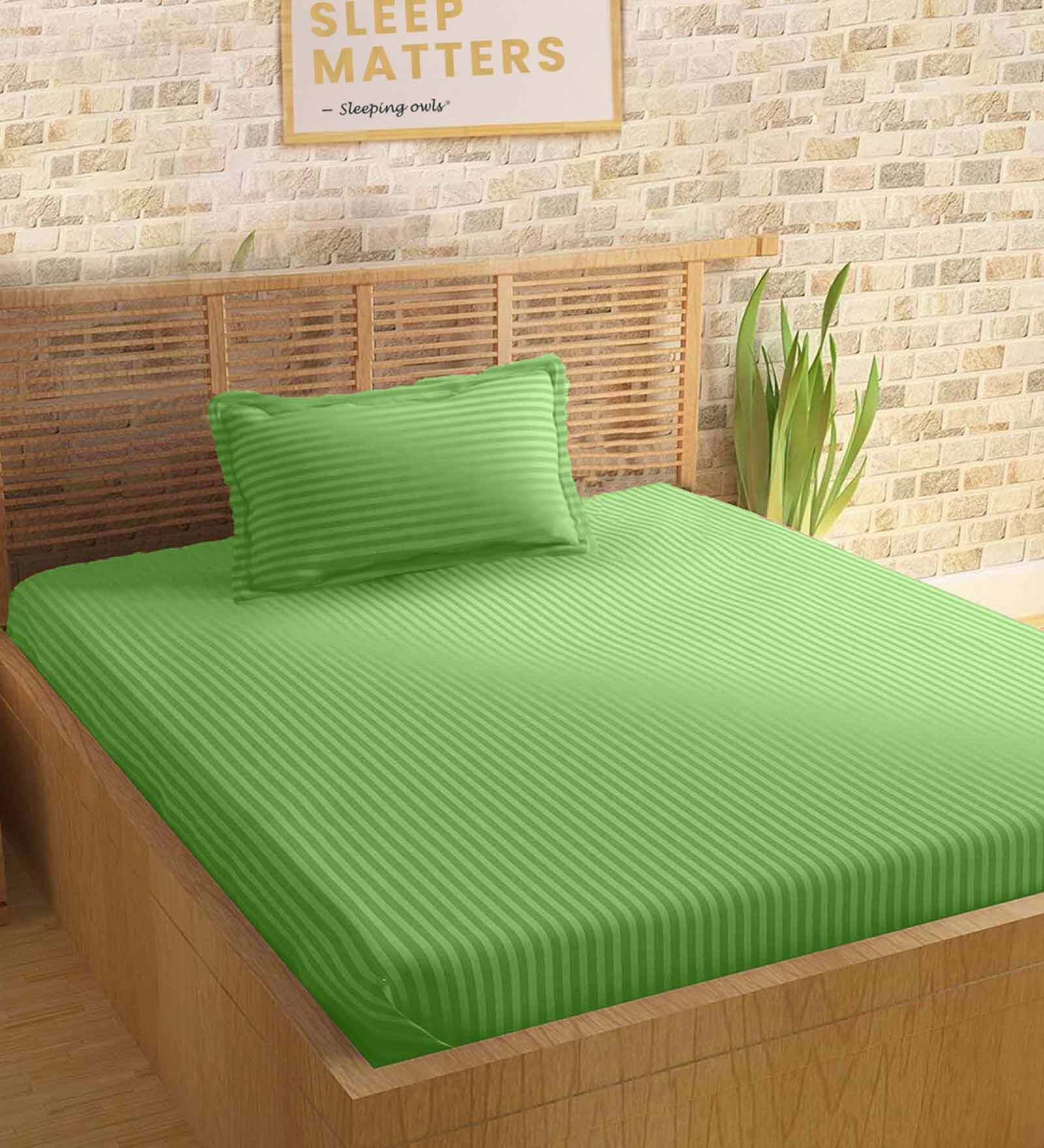 Green Geometric 210 TC 100% Cotton 1 Single Bedsheet with 1 Pillow Cover