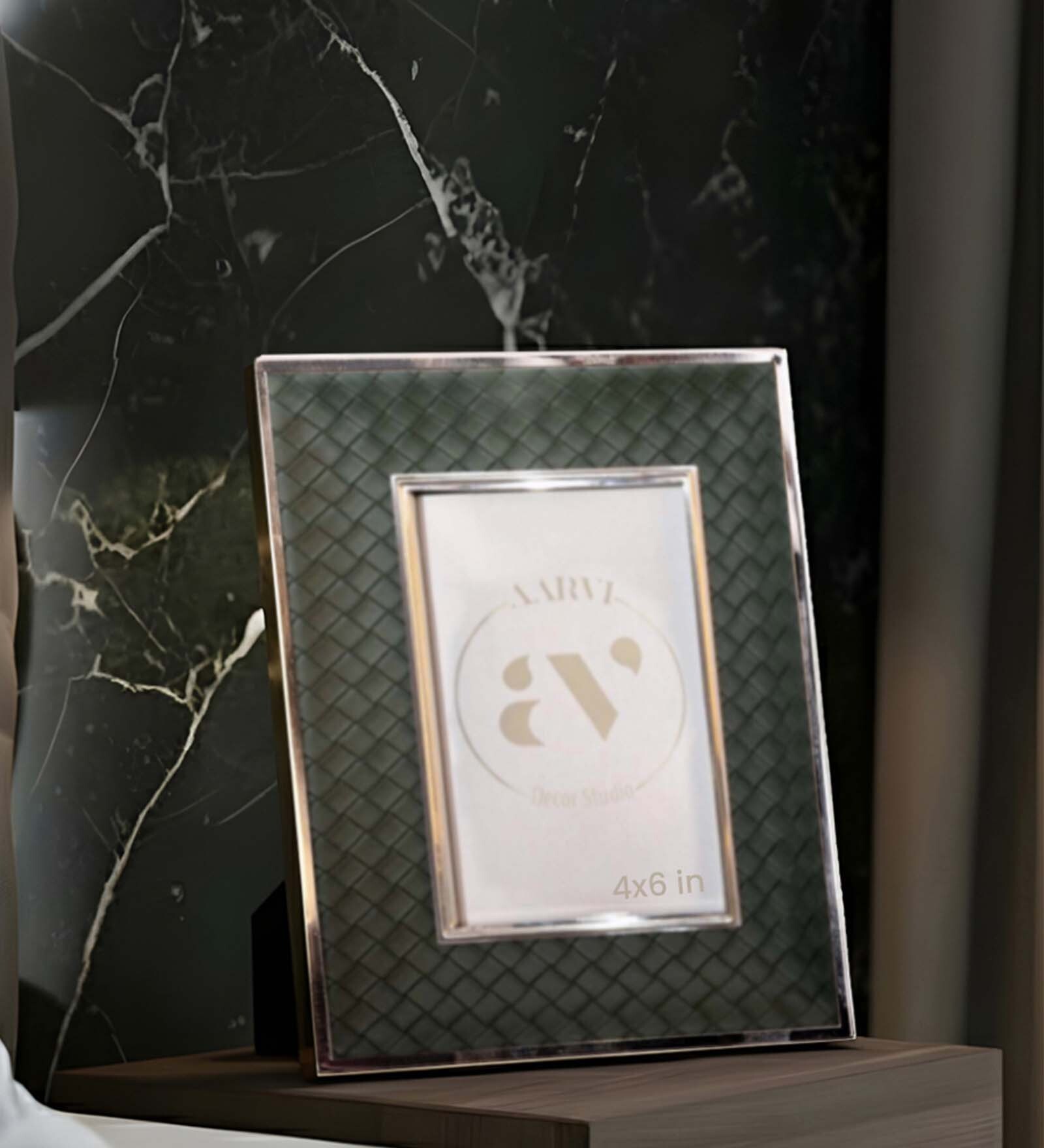 Green Leather & Metal Weave Wall And Tabletop Photo Frame 5X7Inches