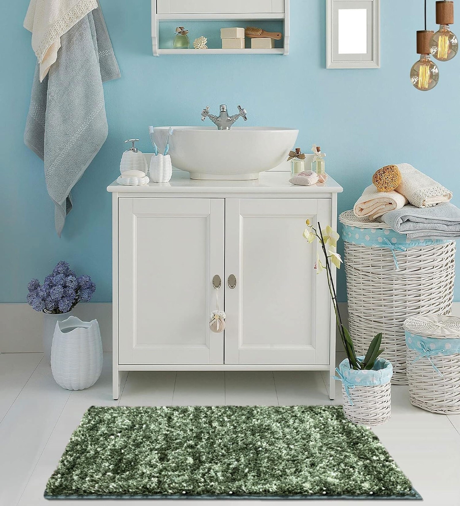Green Microfiber 18x30 Inches Anti Skid Bath Mat