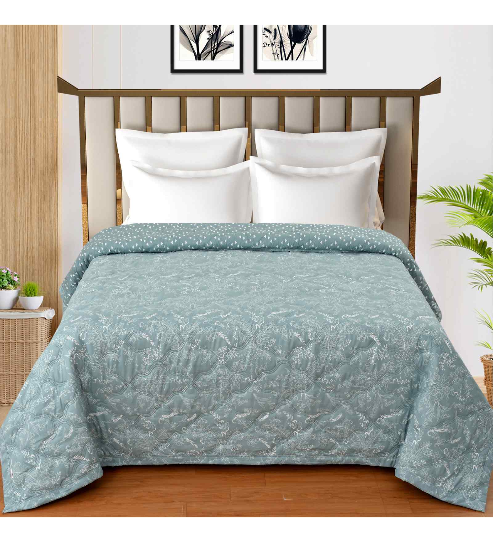 Green Microfiber Abstract 180 GSM Double Size Reversible Comforter