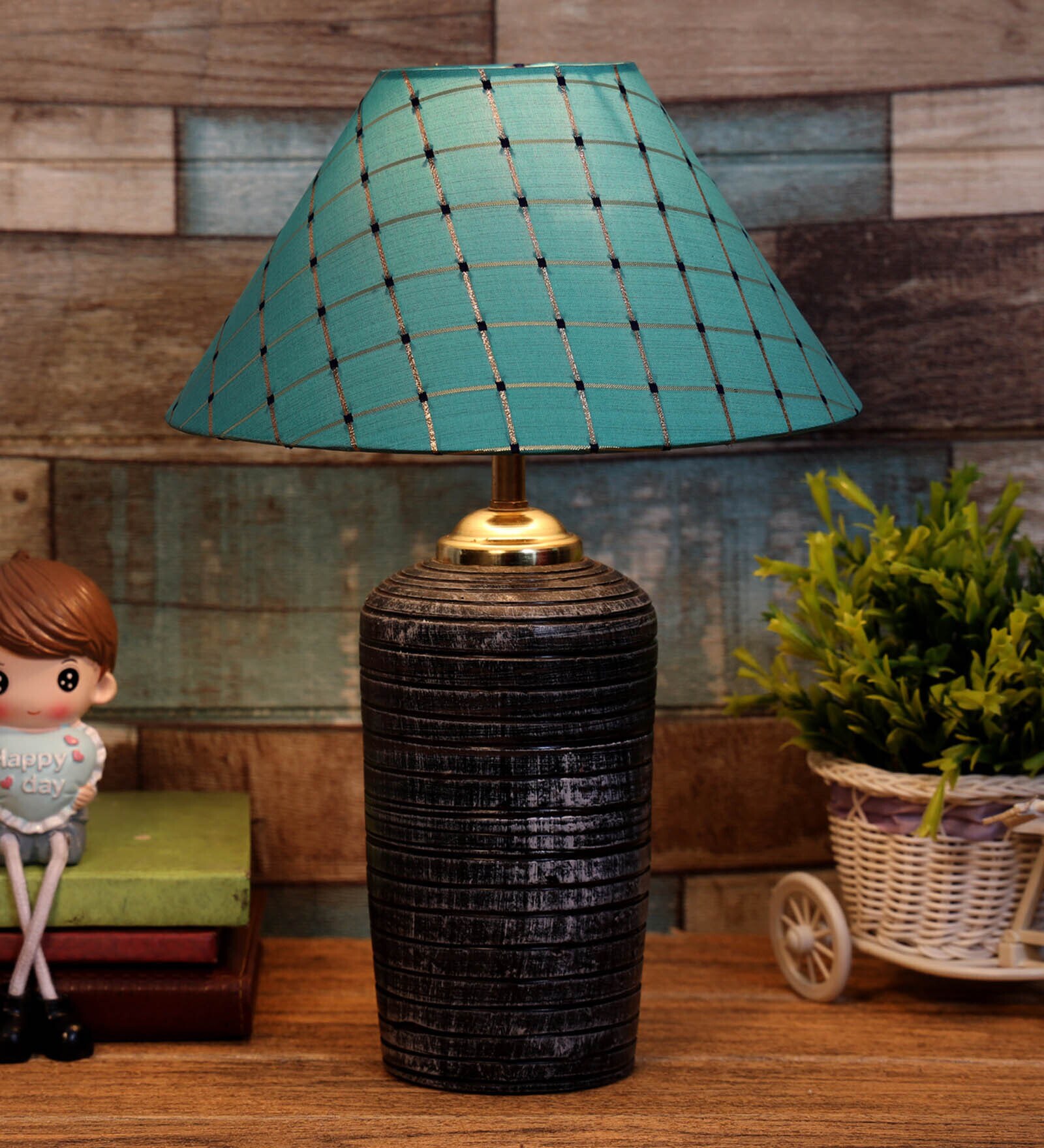 Green Shade Table Lamp With Terracotta Base