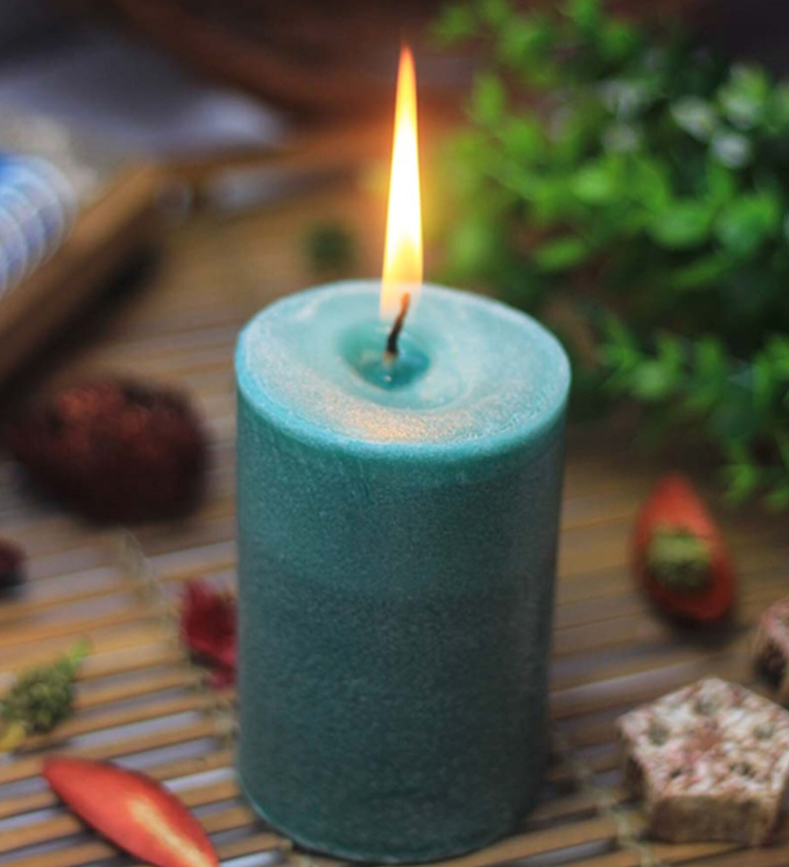 Green Small Pillar Lemongrass Candle