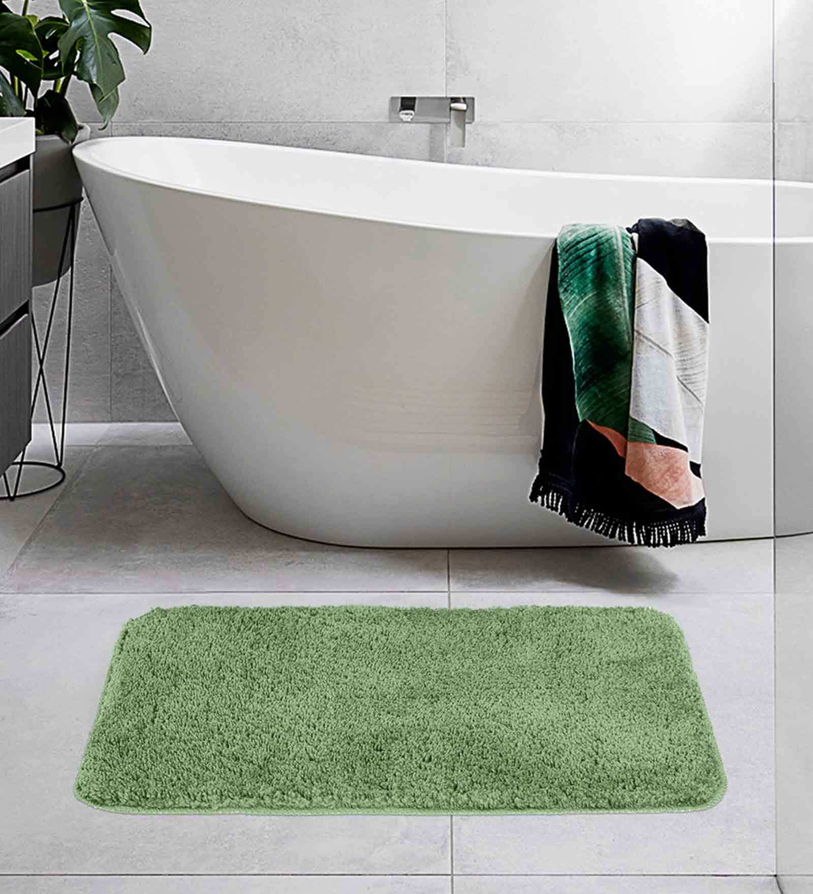 Green Solid 100% Polyester 24x16 Inches AntiSkid Bath Mat