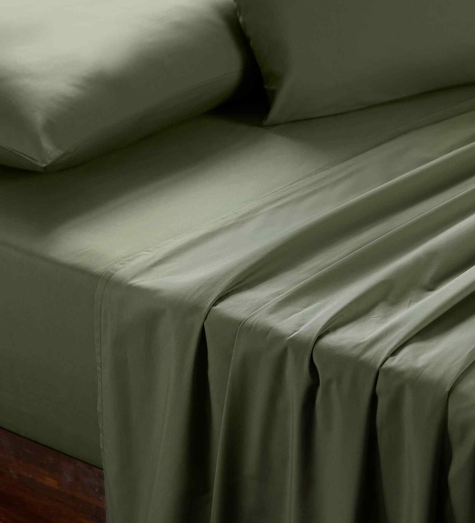Green Solid 200 TC Cotton Double Bed Sheet with 2 Pillow Covers 24 Collection