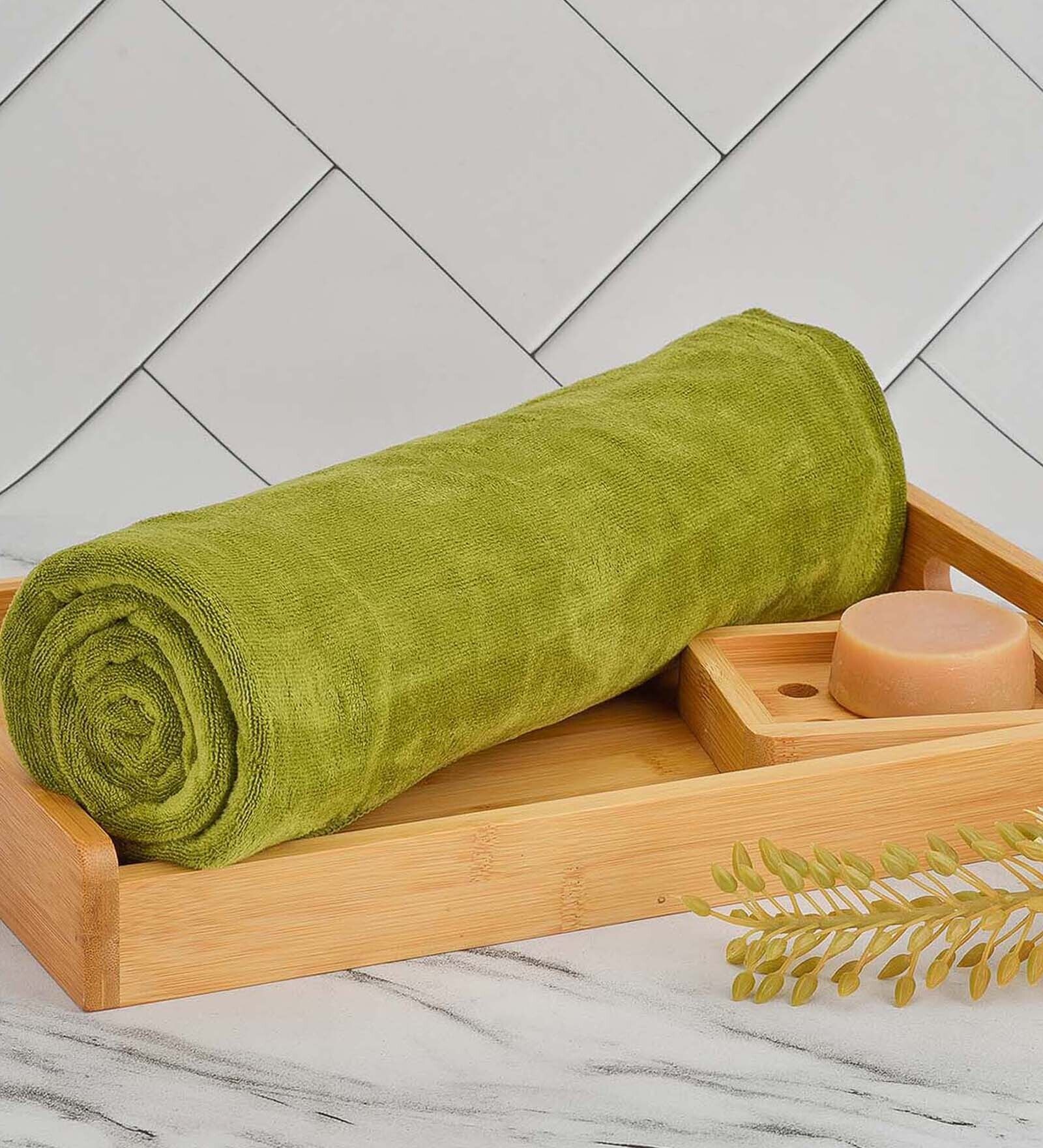Buy Green Solid 400 GSM Microfiber Bath Towel By Black Gold at 49 OFF