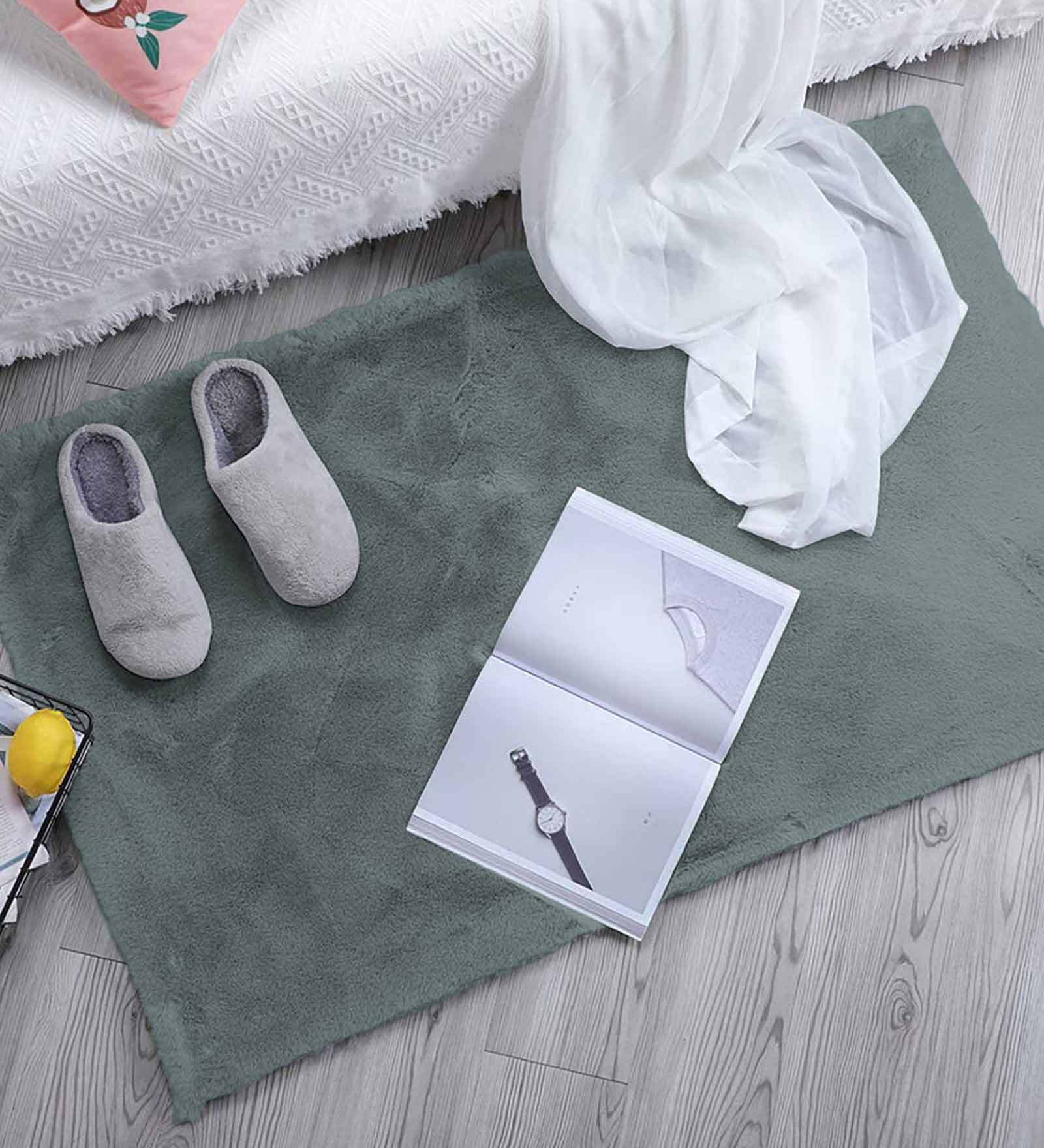 Grey Solid Polyester 30x18 Inches AntiSkid Bath Mat