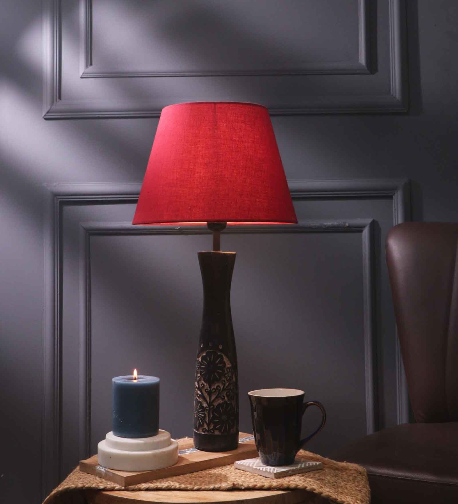 Floral Impressed E27 Holder Wooden Base Table Lamp (Black Base) with Fabric Shade (Red)