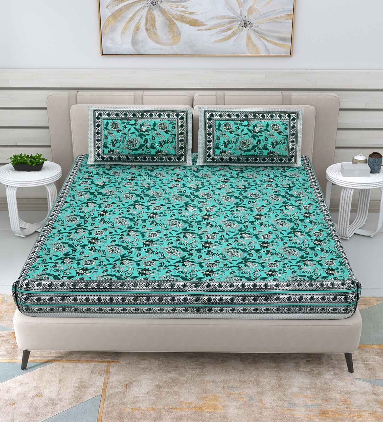 Green Traditional 144 TC Cotton Double Queen Bedsheet With 2 Pillow Covers