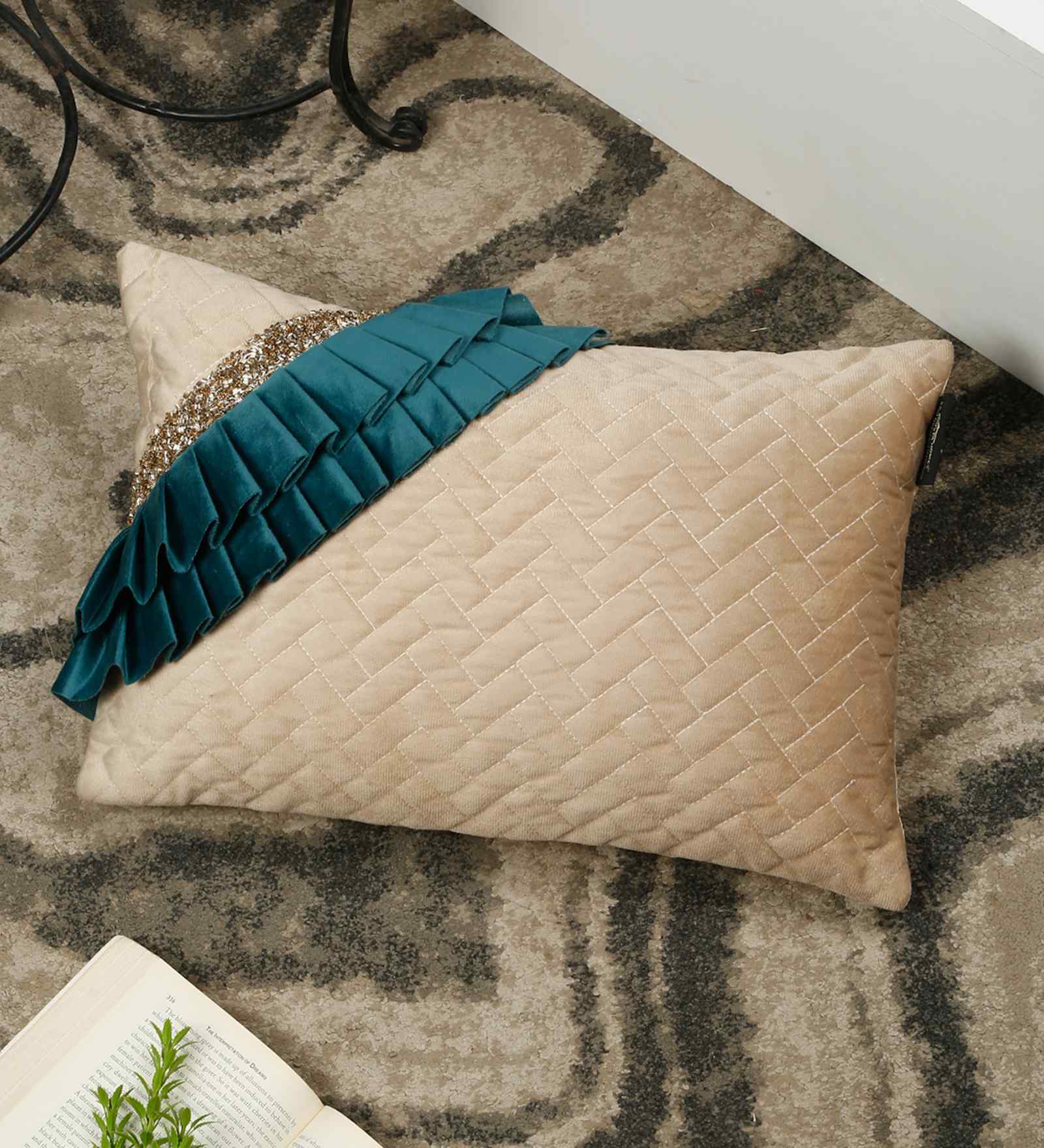 Green Velvet Textured 12X18 Inches Cushion Cover