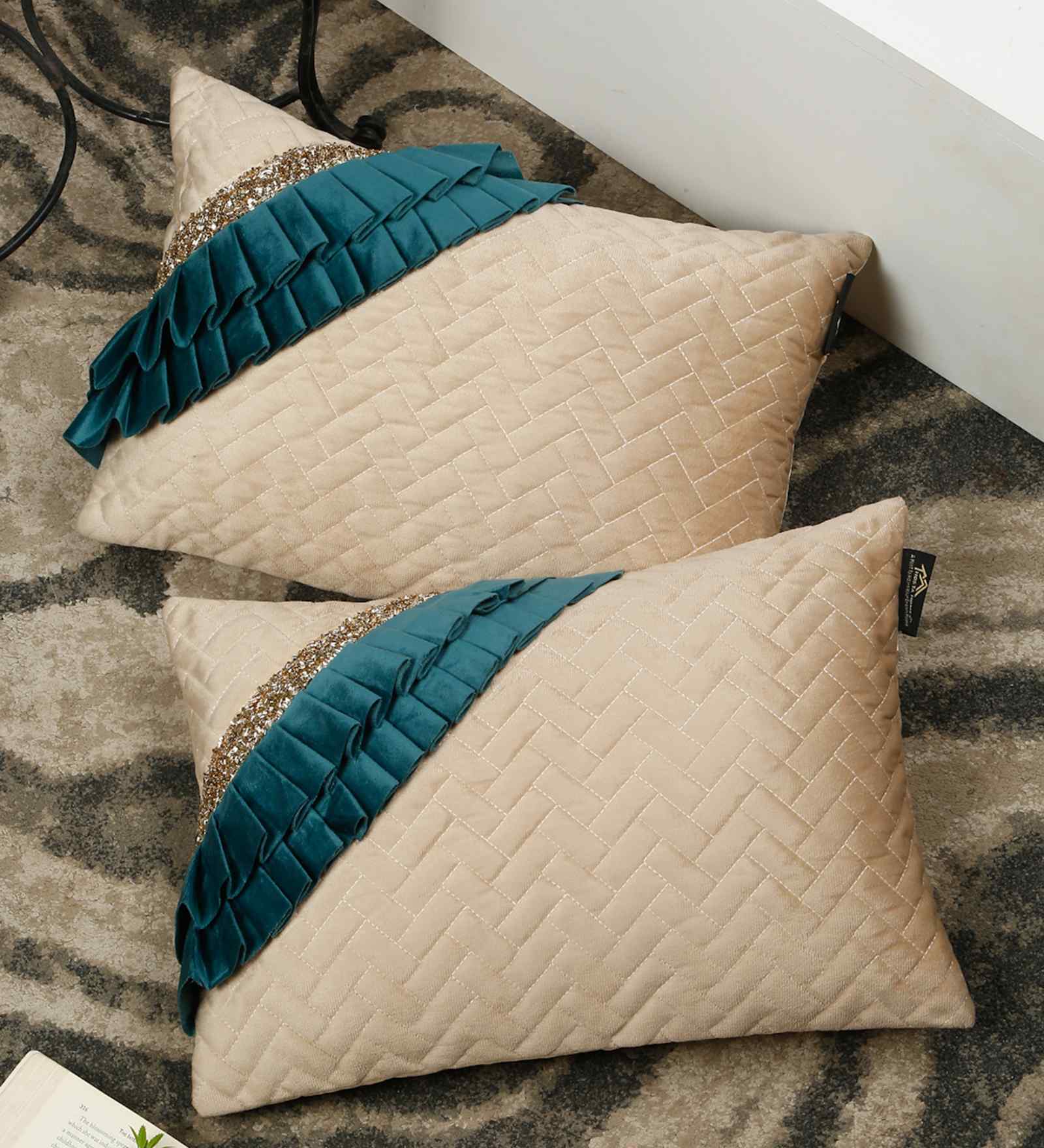 Green Velvet Textured 12X18 Inches Cushion Covers (Pack of 2)