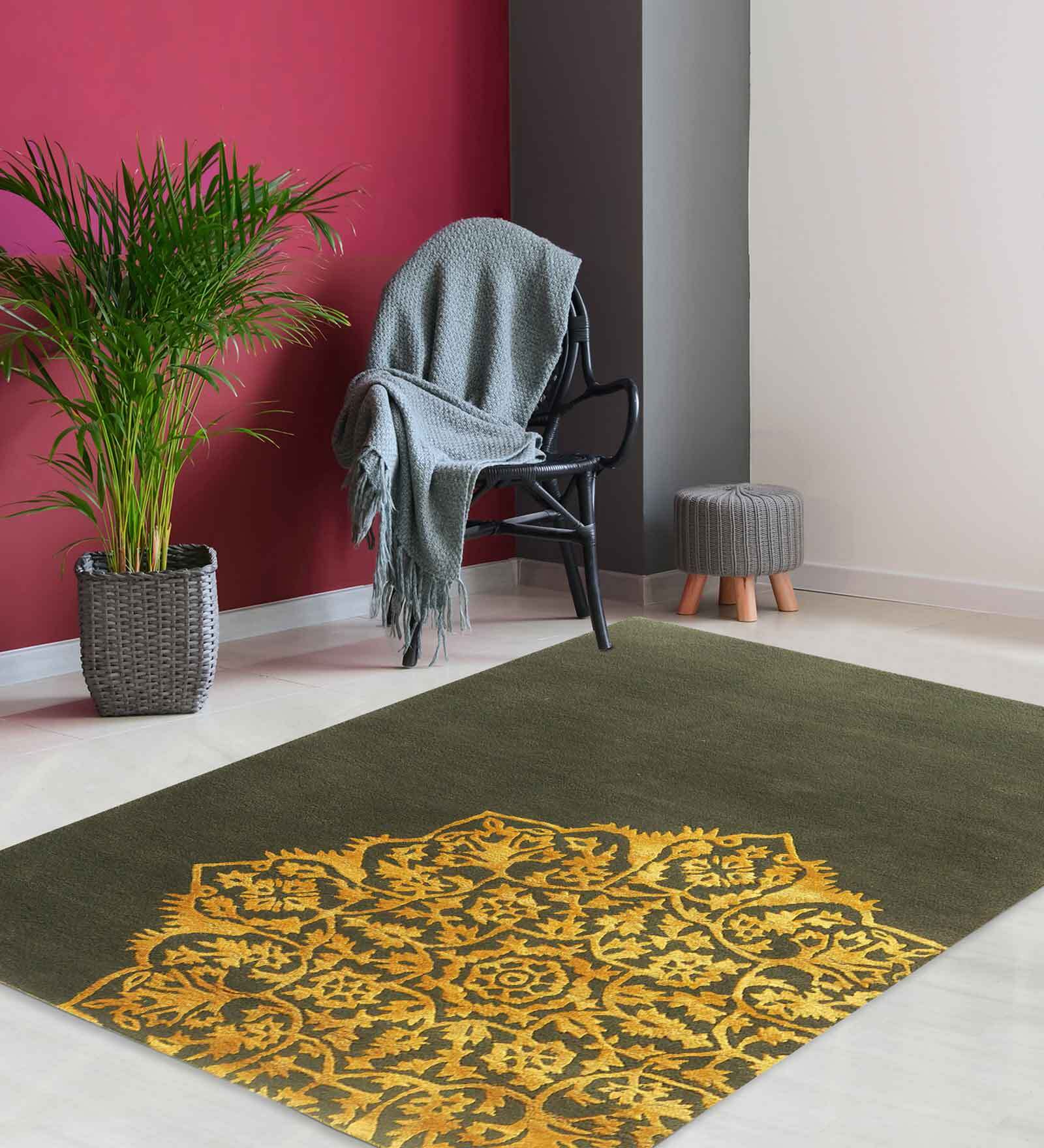 Buy Green Wool And Art Silk Vintage 5 x 7 Feet Hand Tufted Carpet
