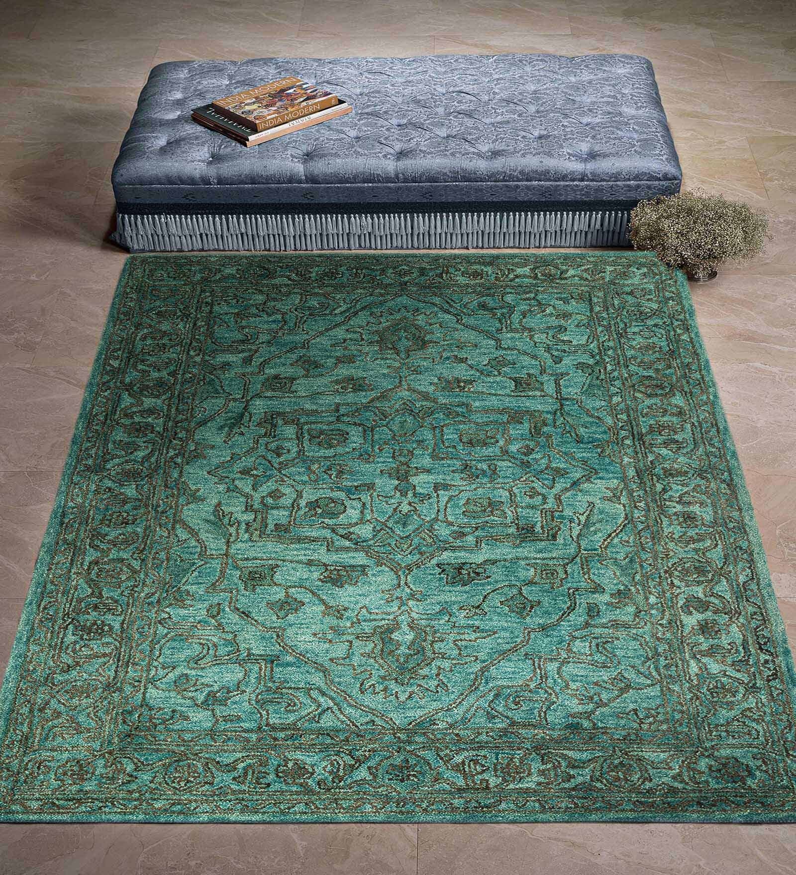 Green Wool Ogee 8 ft x 10 ft Hand Tufted Carpet