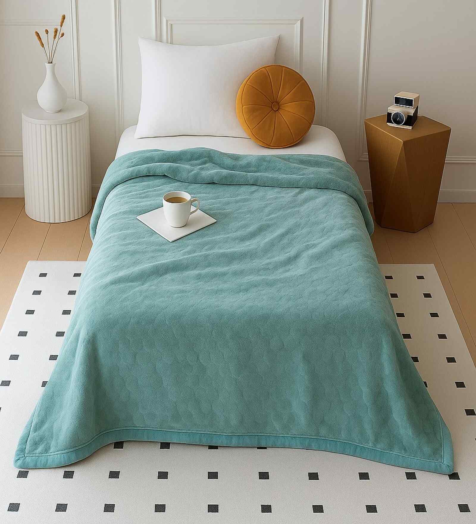 Green Wool Plain 330 GSM Single Bed woolen blanket