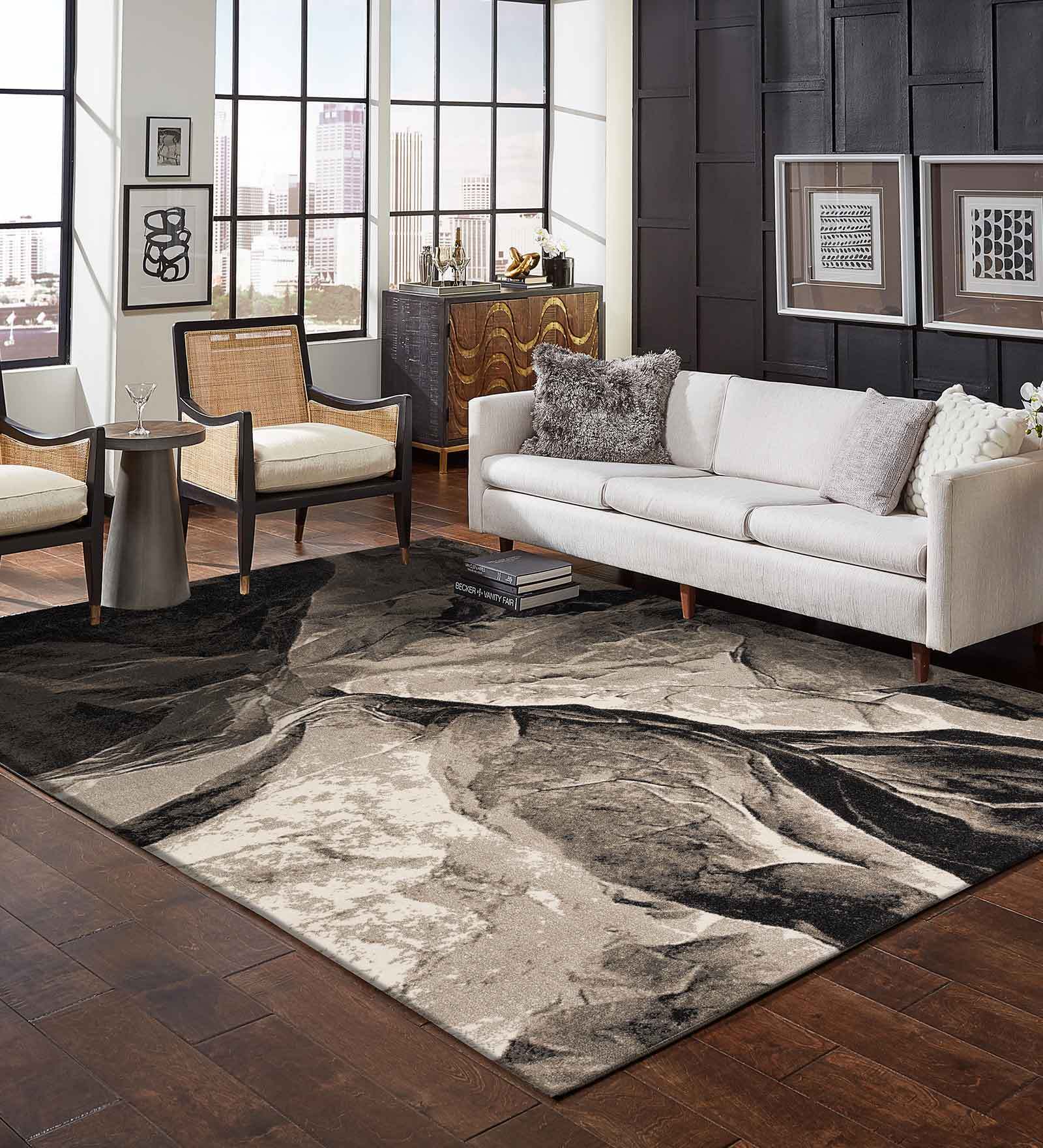 Grey Abstract Polypropylene 4 ft x 6 ft Machine Made Carpet