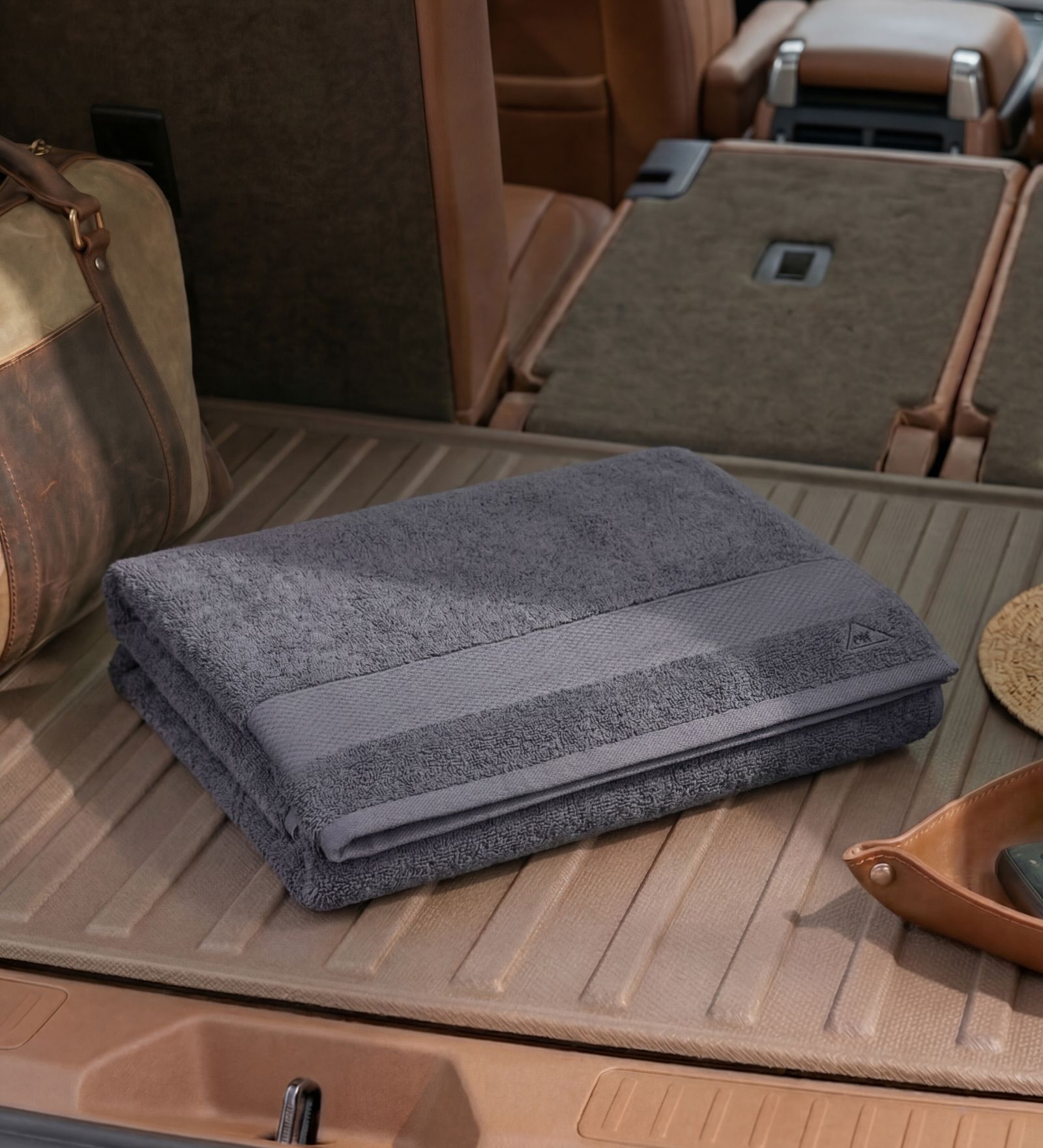 Grey 100% Cotton 380 Gsm Car Towel
