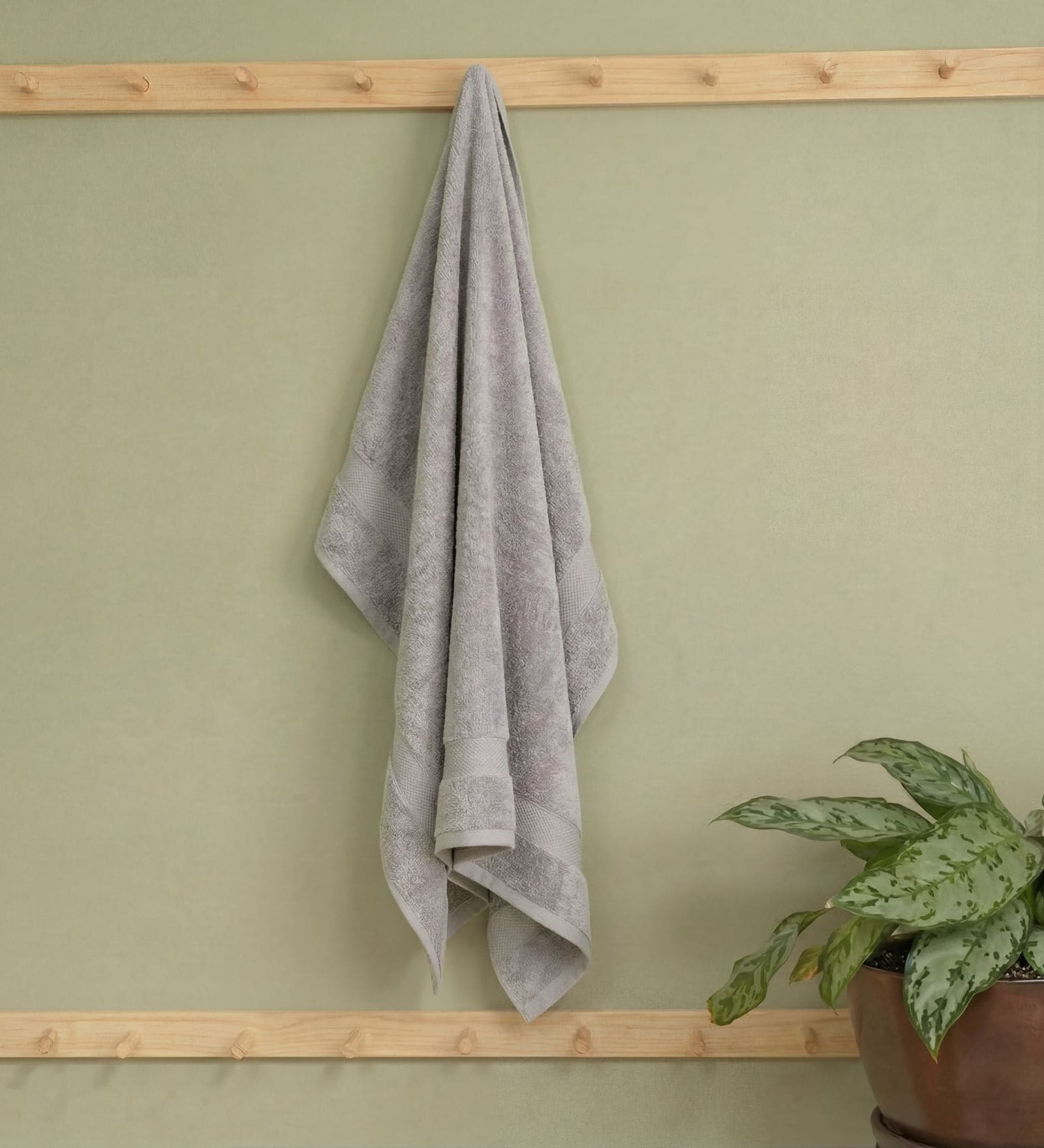 Grey 100% Cotton 600 Gsm Bath Towel
