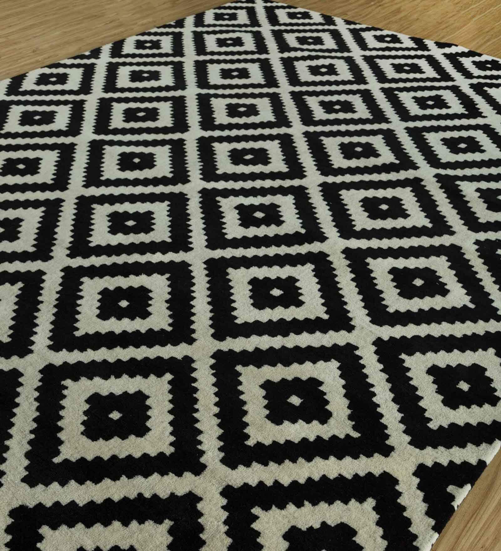 Grey Geometric Wool 5 ft x 7 ft Hand Tufted Carpet