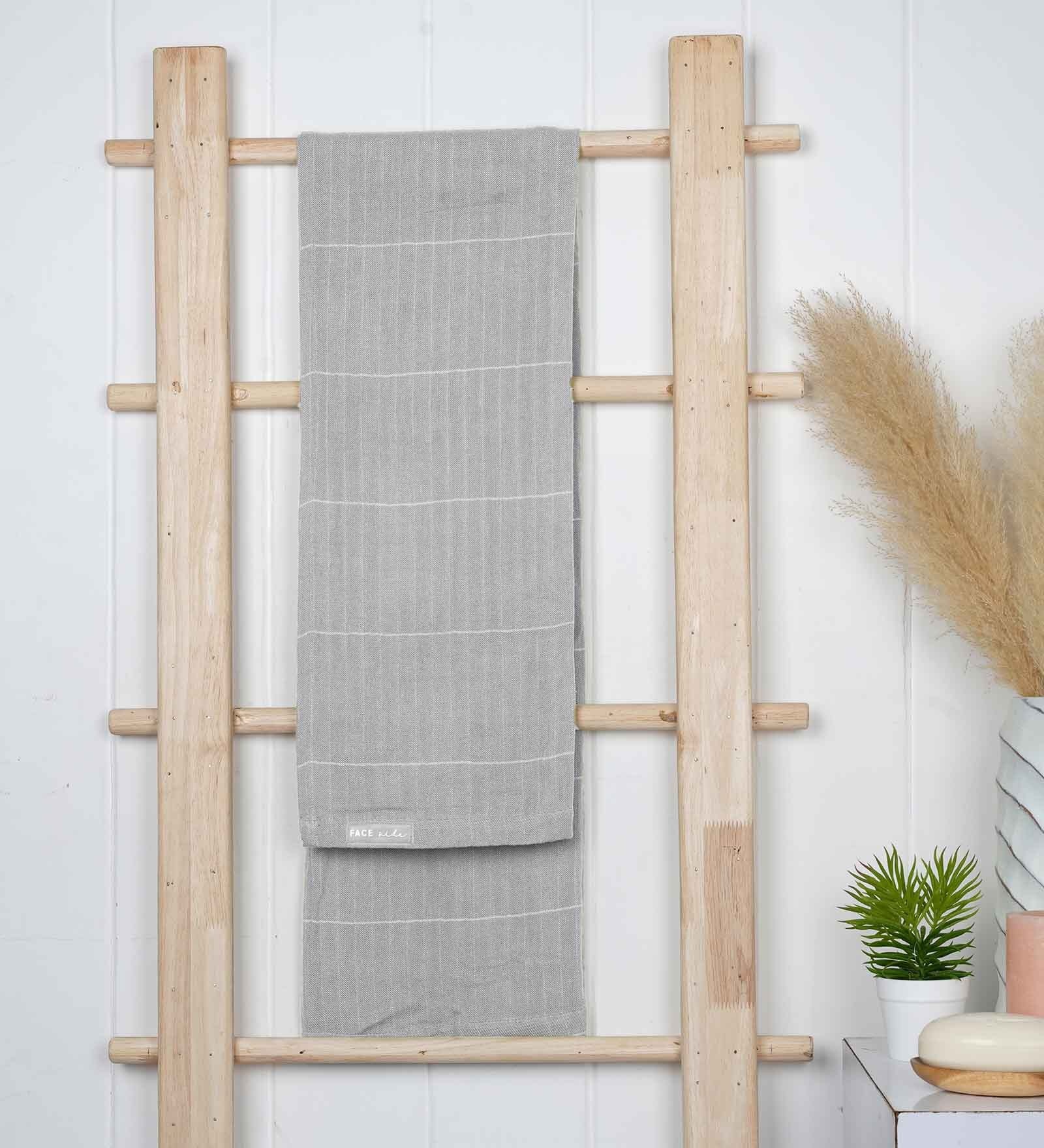 Grey Aloevera Double Cloth Striped 300 GSM Bath Towel with Gift Box
