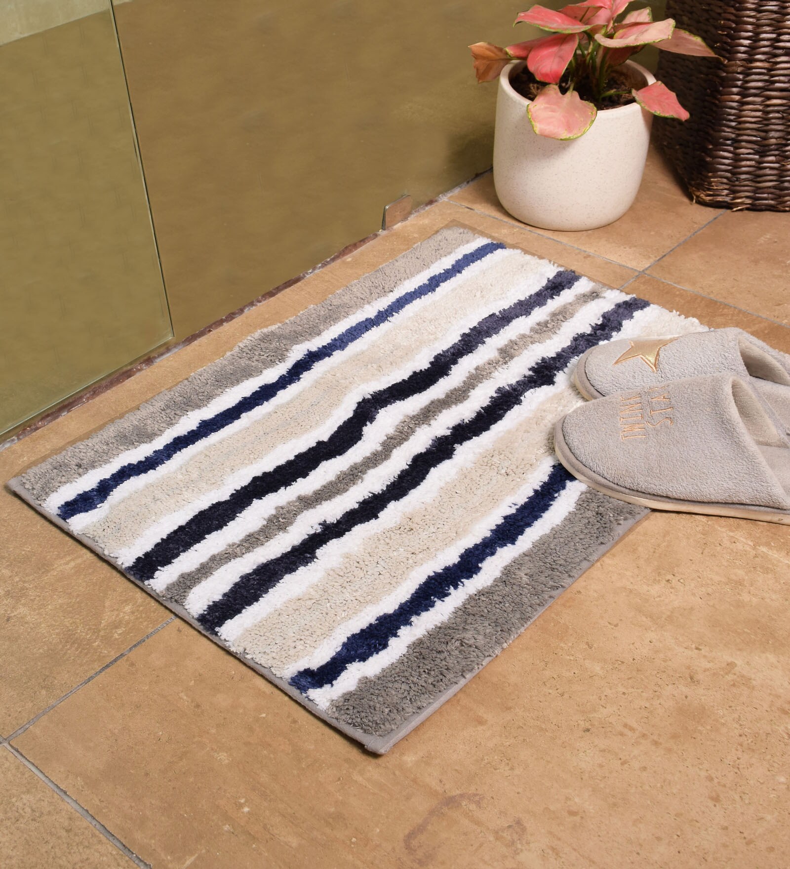 Buy Grey Geometric Cotton 24x16 Inches AntiSkid Bath Mat by AVI Living