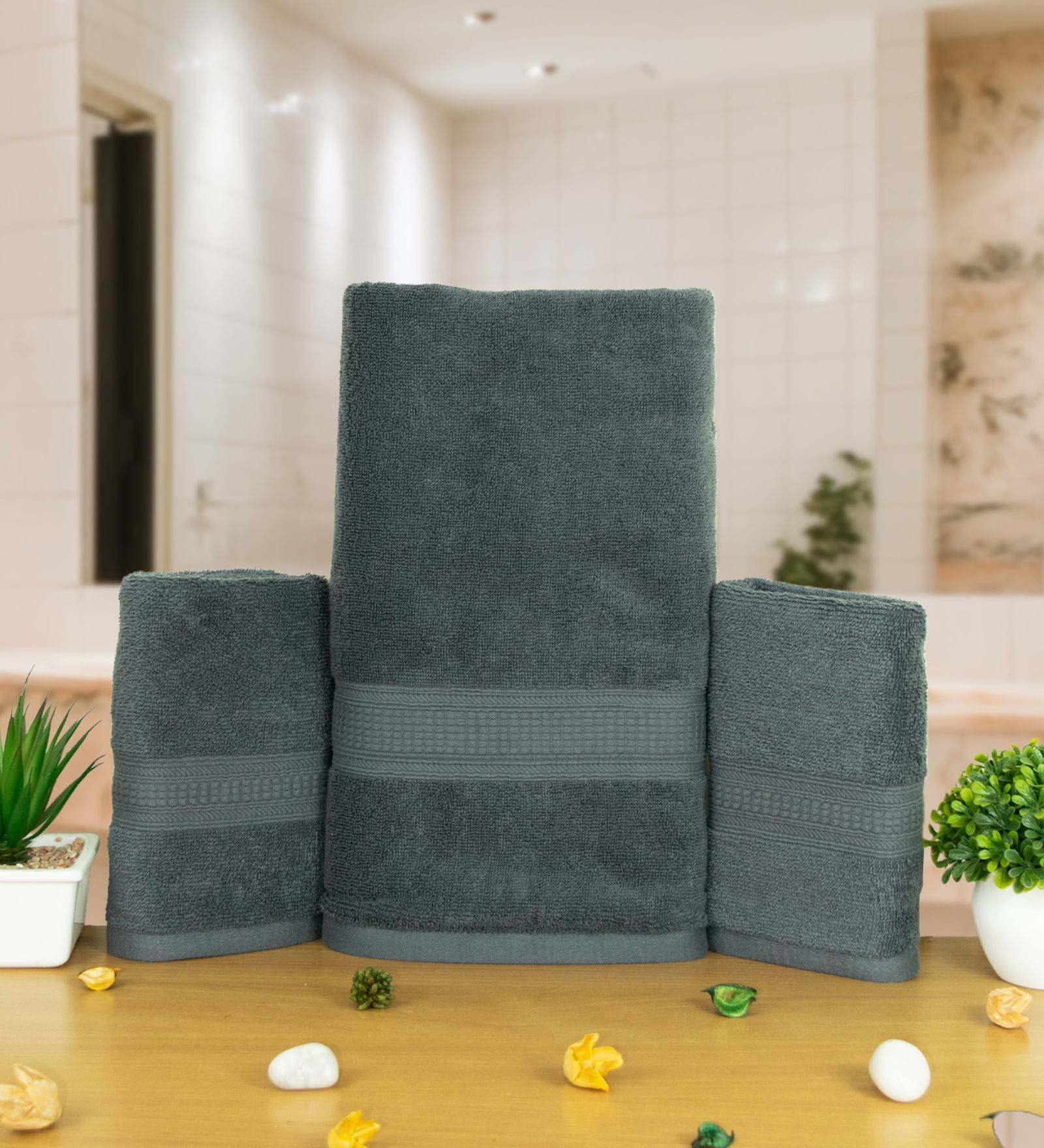 Grey Cotton Solid  500 GSM Bath & Hand Towels Pack of 3 (1Bath 2 Hand)