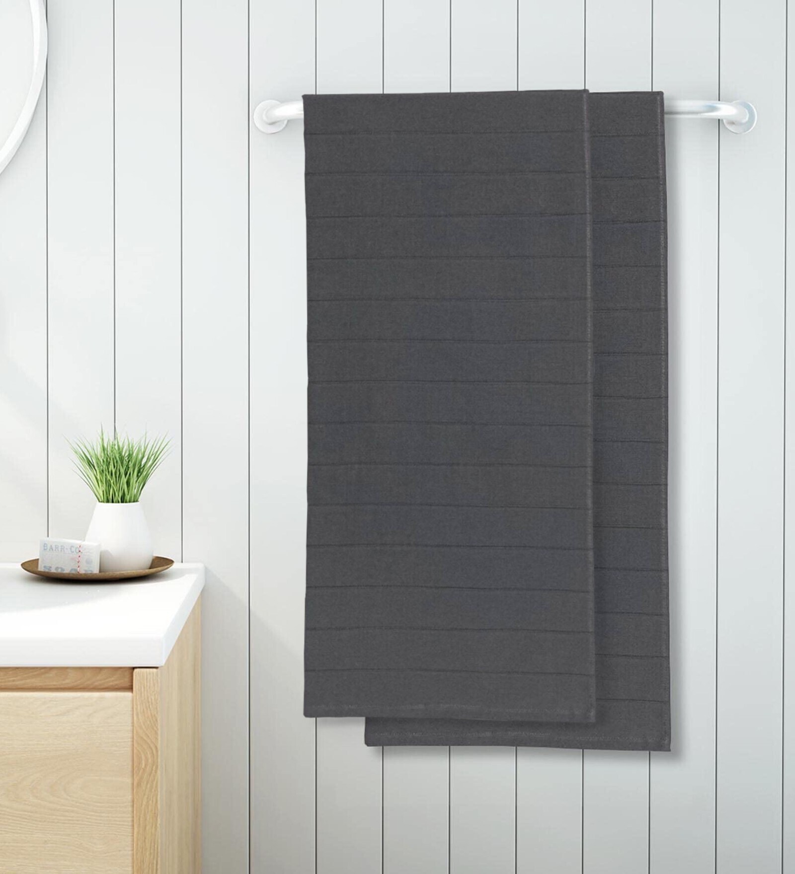 Grey Cotton Solid 250 GSM Bath Towels (Set of 2)