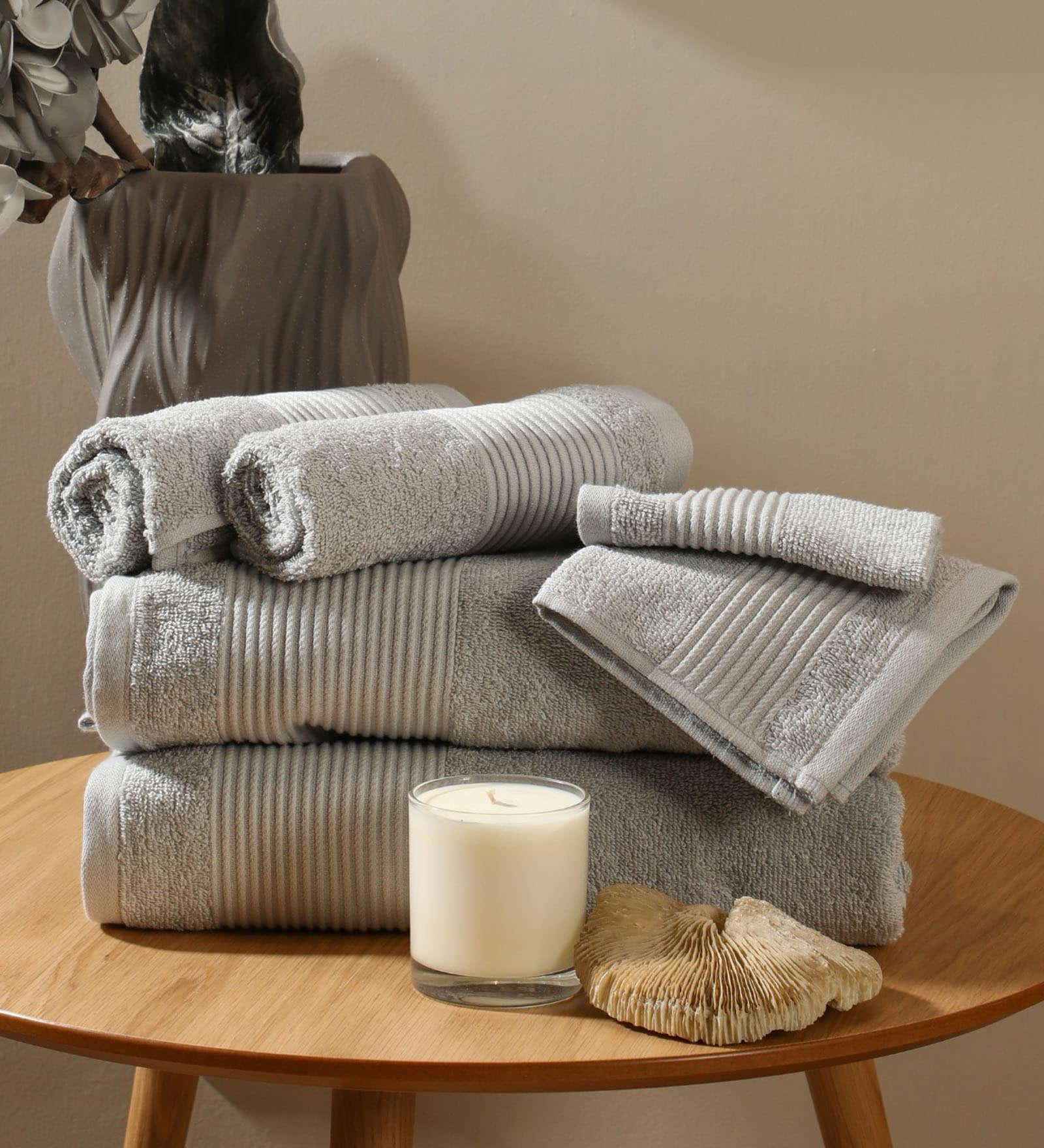 Buy Grey Solid 500 GSM Cotton Towel Sets (Set of 6) by Eris Home at 30