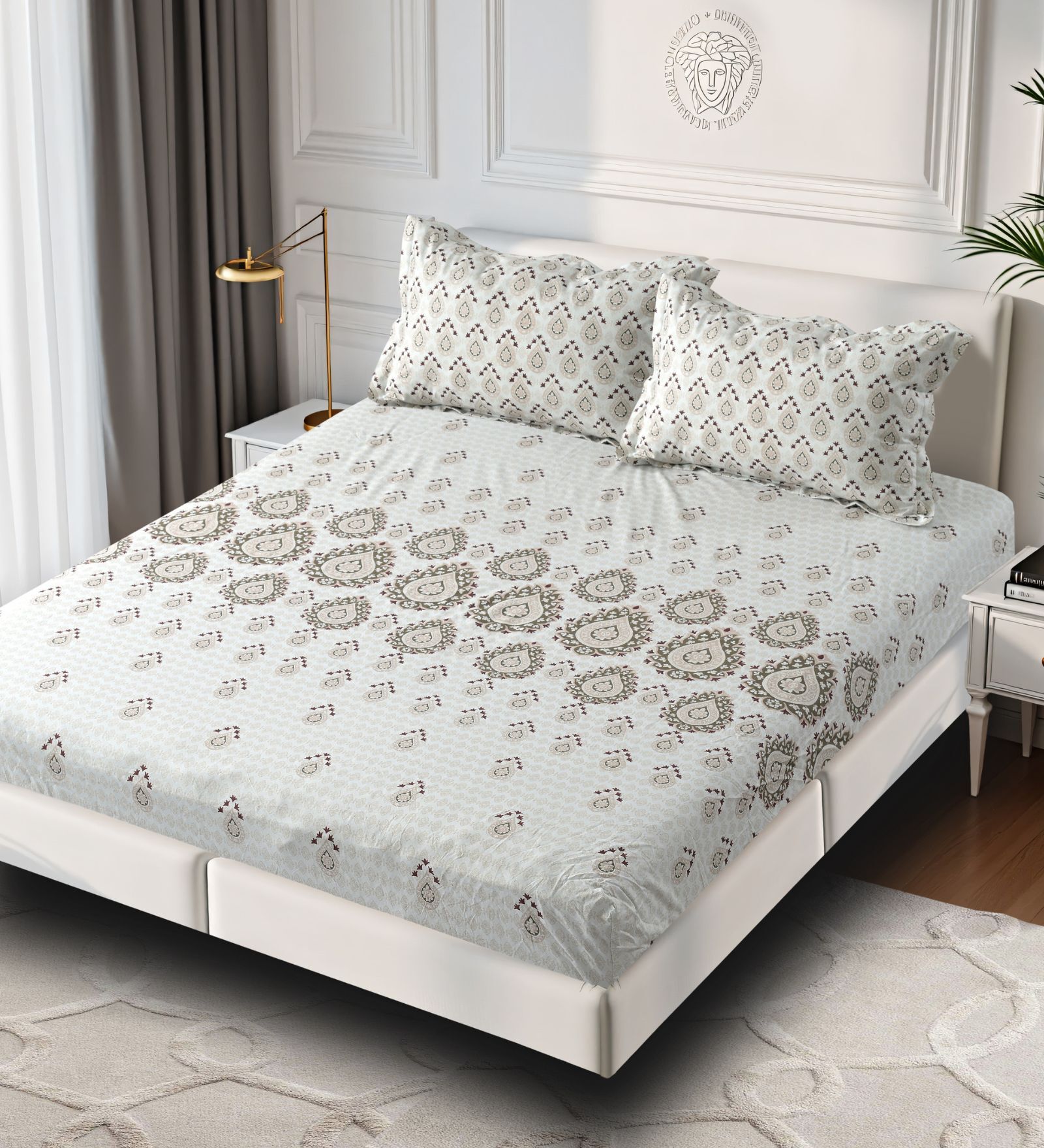 Grey Ethnic Print 180 TC Cotton King Bedhseet 2 pillow covers