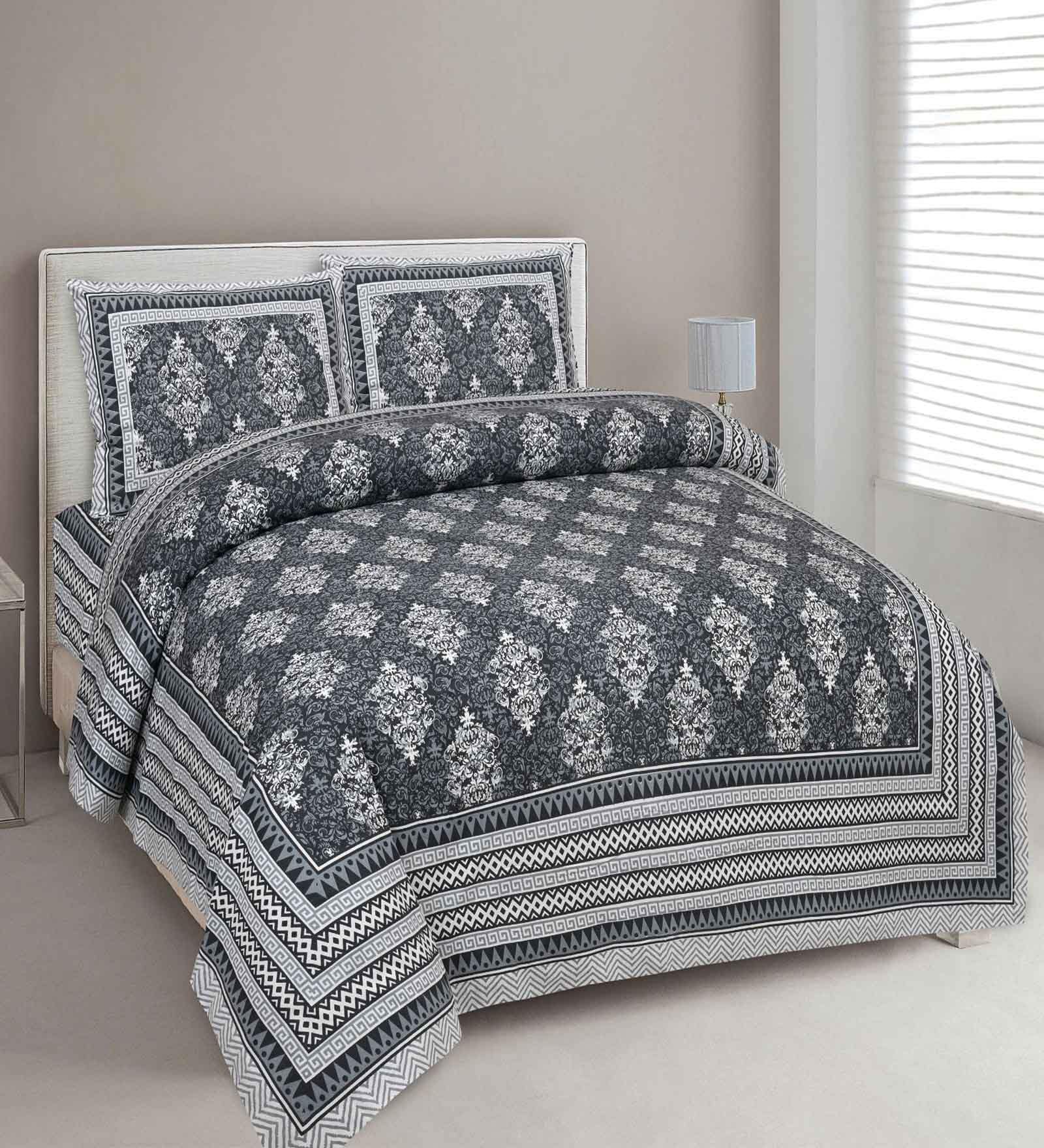 Grey Cotton Traditional King Bedsheet with 2 Pillow Covers