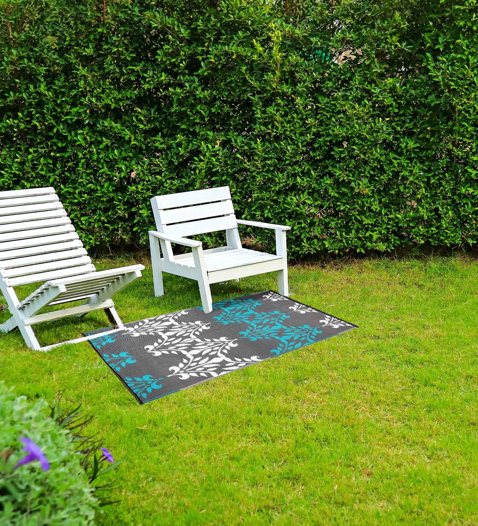 Grey Floral Polyproylene 4 ft x 6 ft Machine Made Picnic Mat