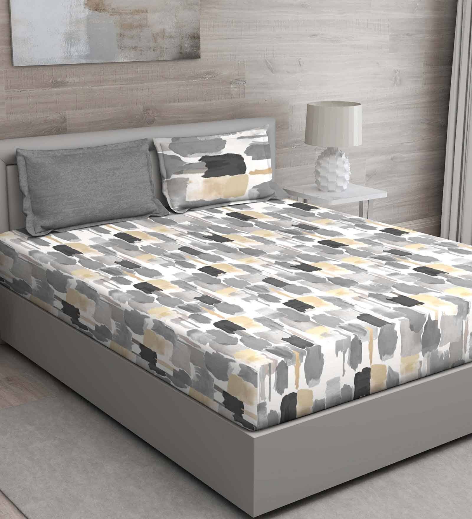 Grey Geometric 144 TC Cotton King Sized Bed Sheets with 2 Pillow Covers