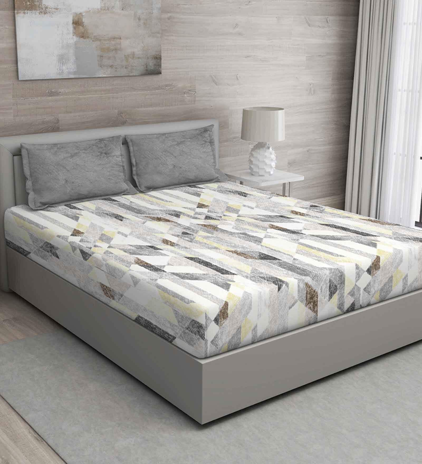Grey Abstract 150 TC Cotton Queen Sized Bed Sheets with 2 Pillow Covers