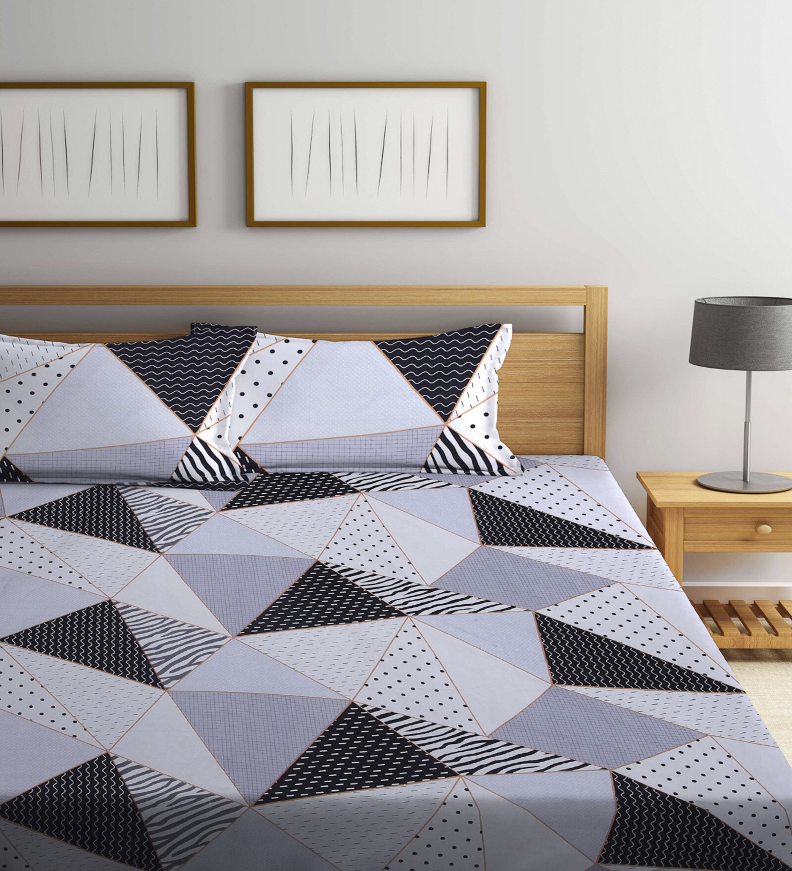 Grey Geometric 300 TC Cotton Blend Double King Sized Bedsheet With 2 Pillow Covers