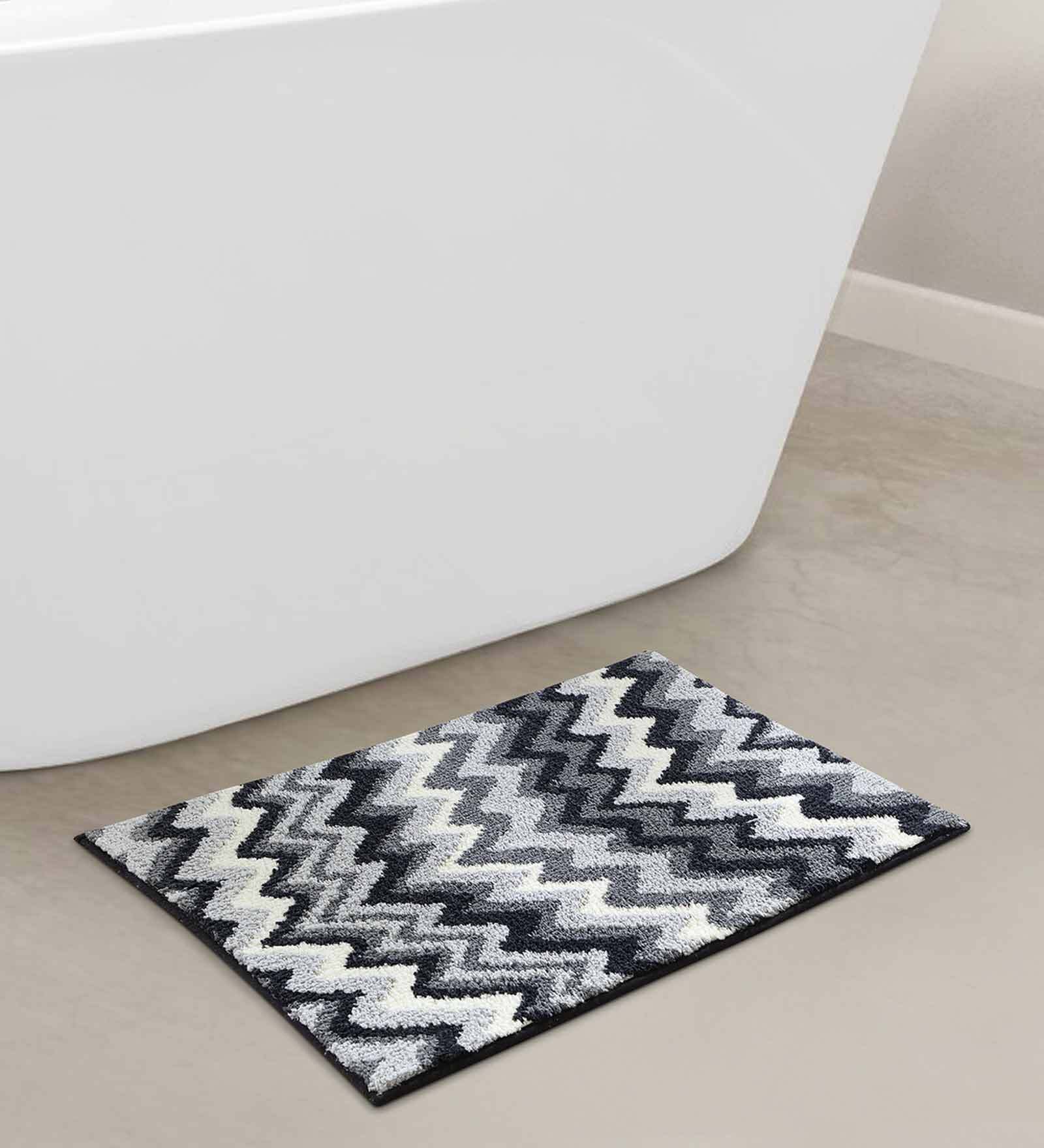 Grey Geometric Polyester AntiSkid Bathmat