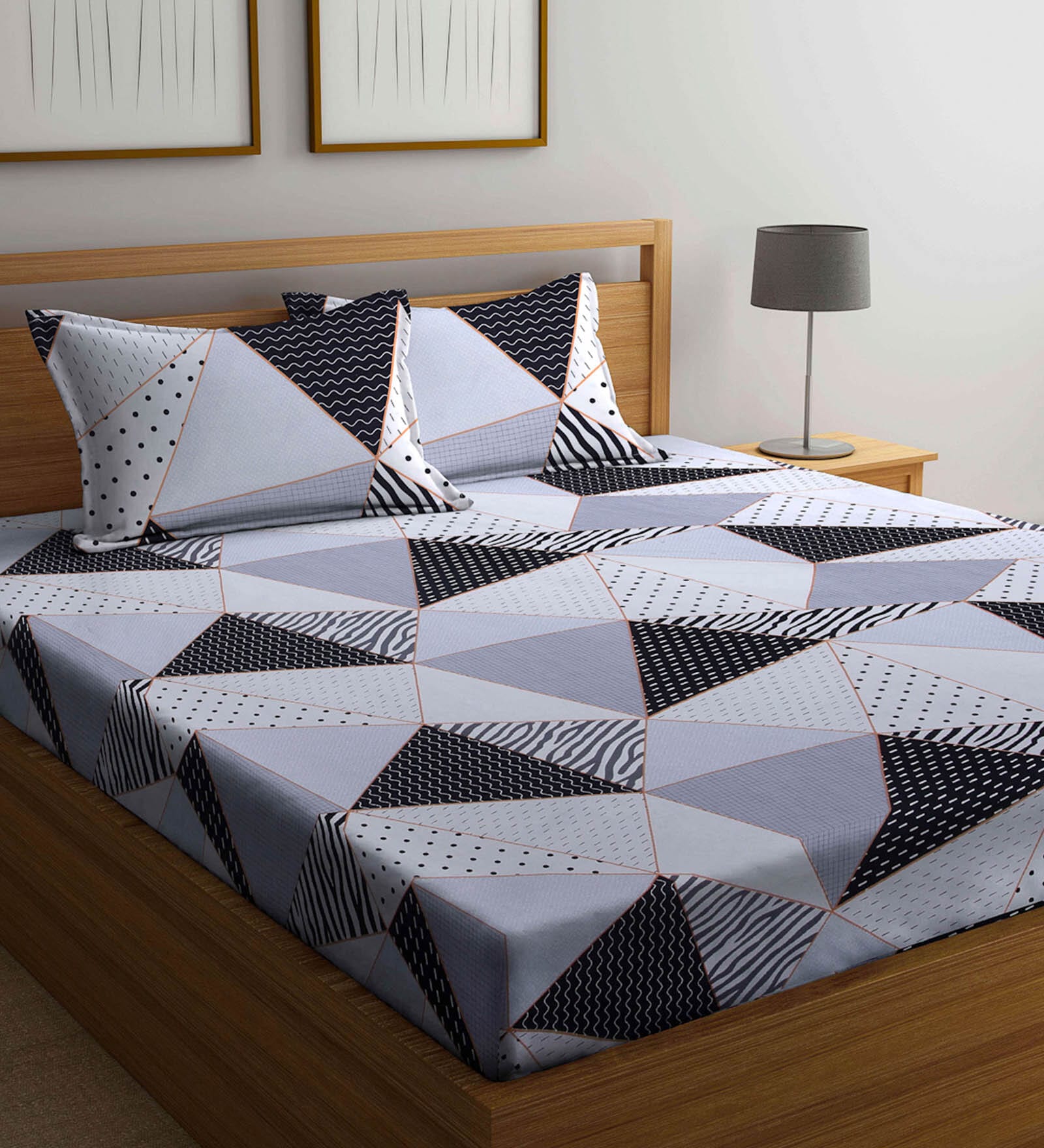 Grey Geometric 300 TC Cotton Blend King Sized Bed Sheets with 2 Pillow Covers