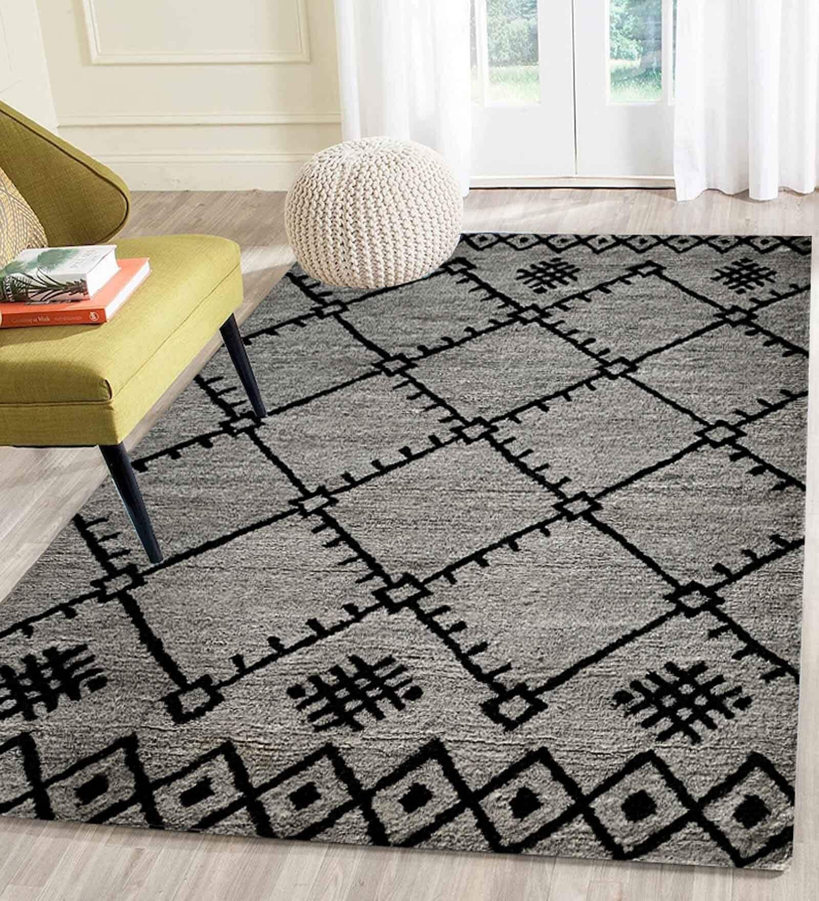 Grey Geometrical Wool 5 ft x 7 ft Hand Tufted Carpet