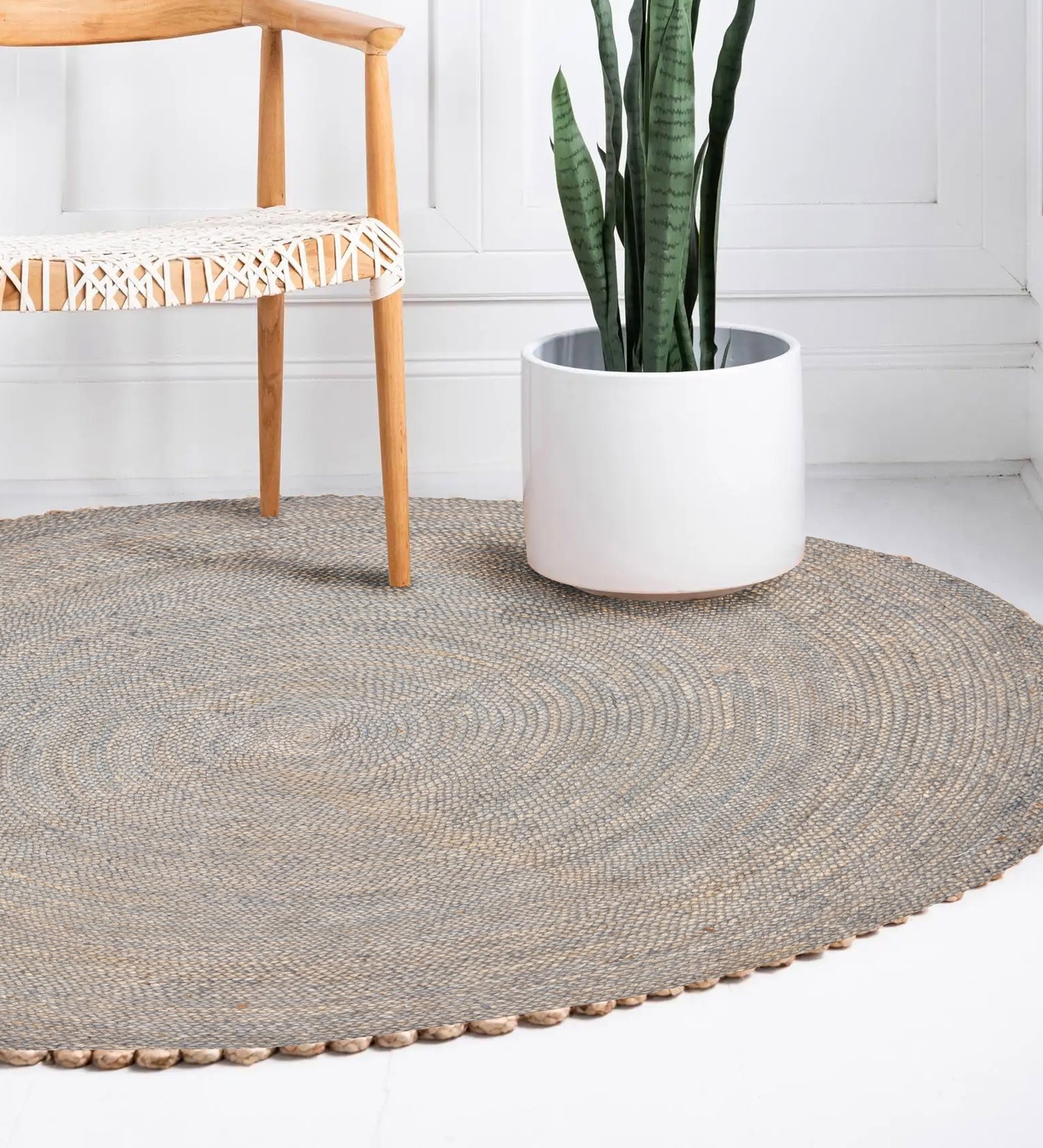 Grey Jute Hand Woven 6 X 6 Feet Round Carpet