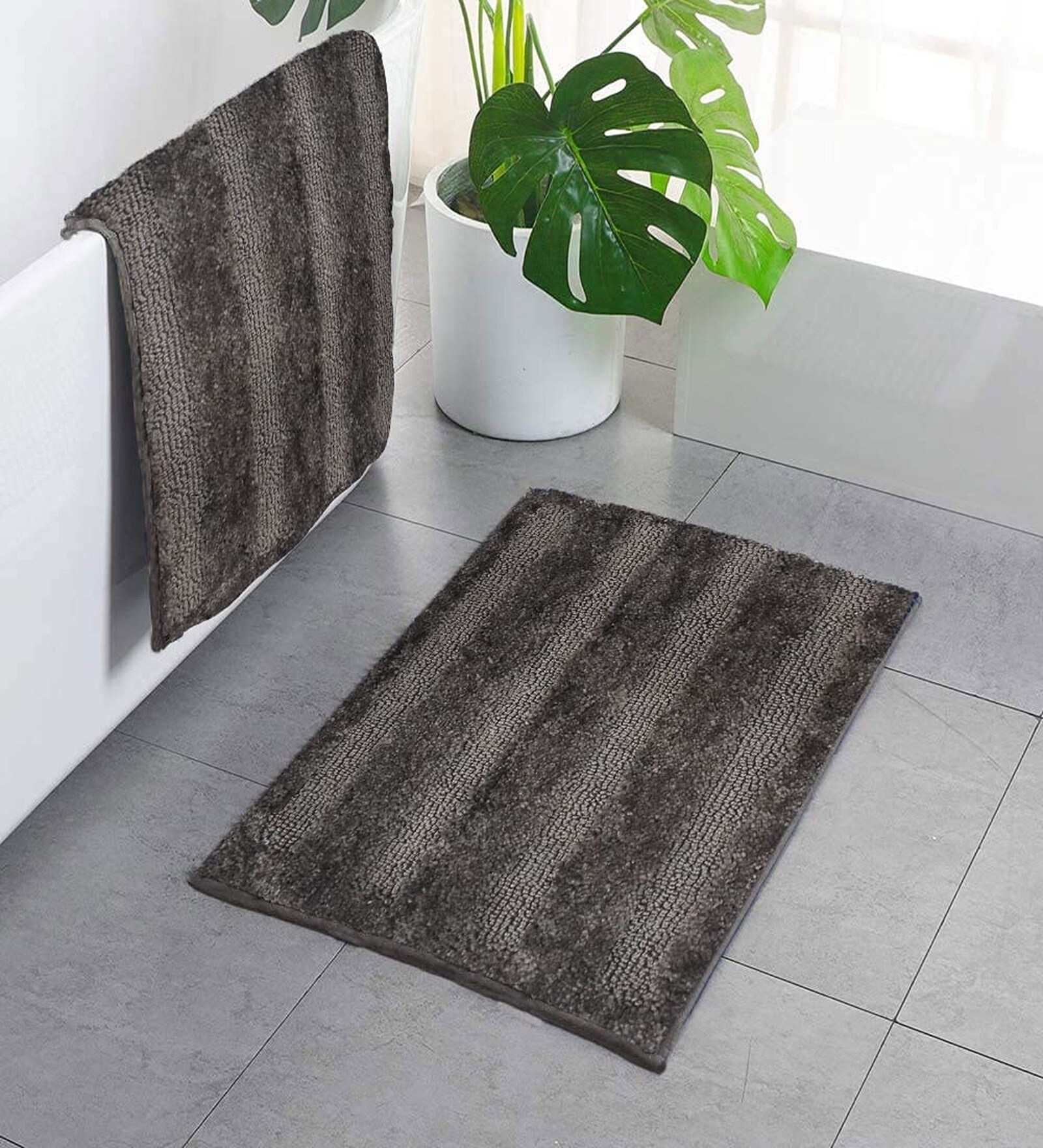 Grey Microfiber 16x24 Inches Ultra Soft Bath Mat