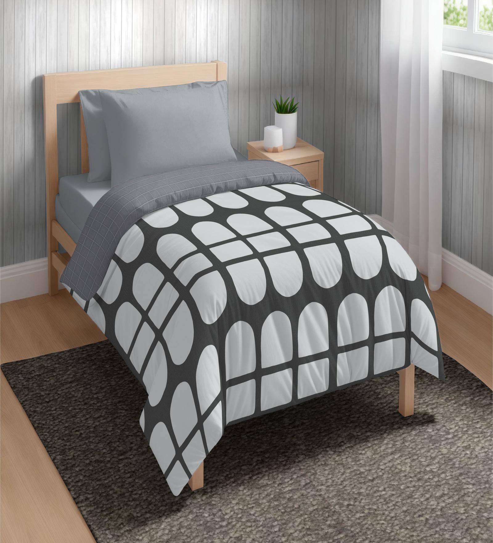Grey Microfiber Geometric 80 GSM Single Bed Dohar
